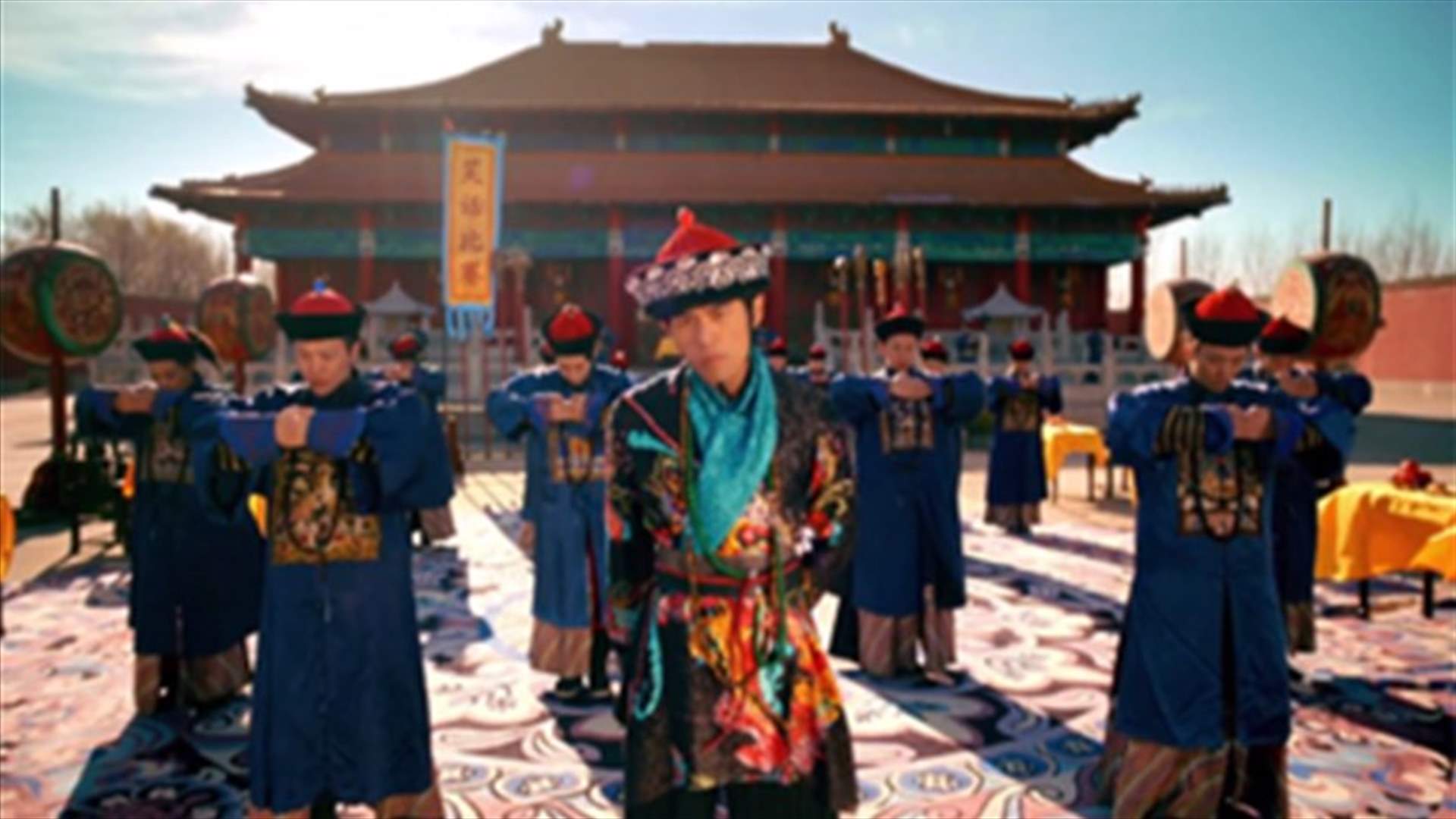After Gangam Style, rapper releases "Gong Gong" song 