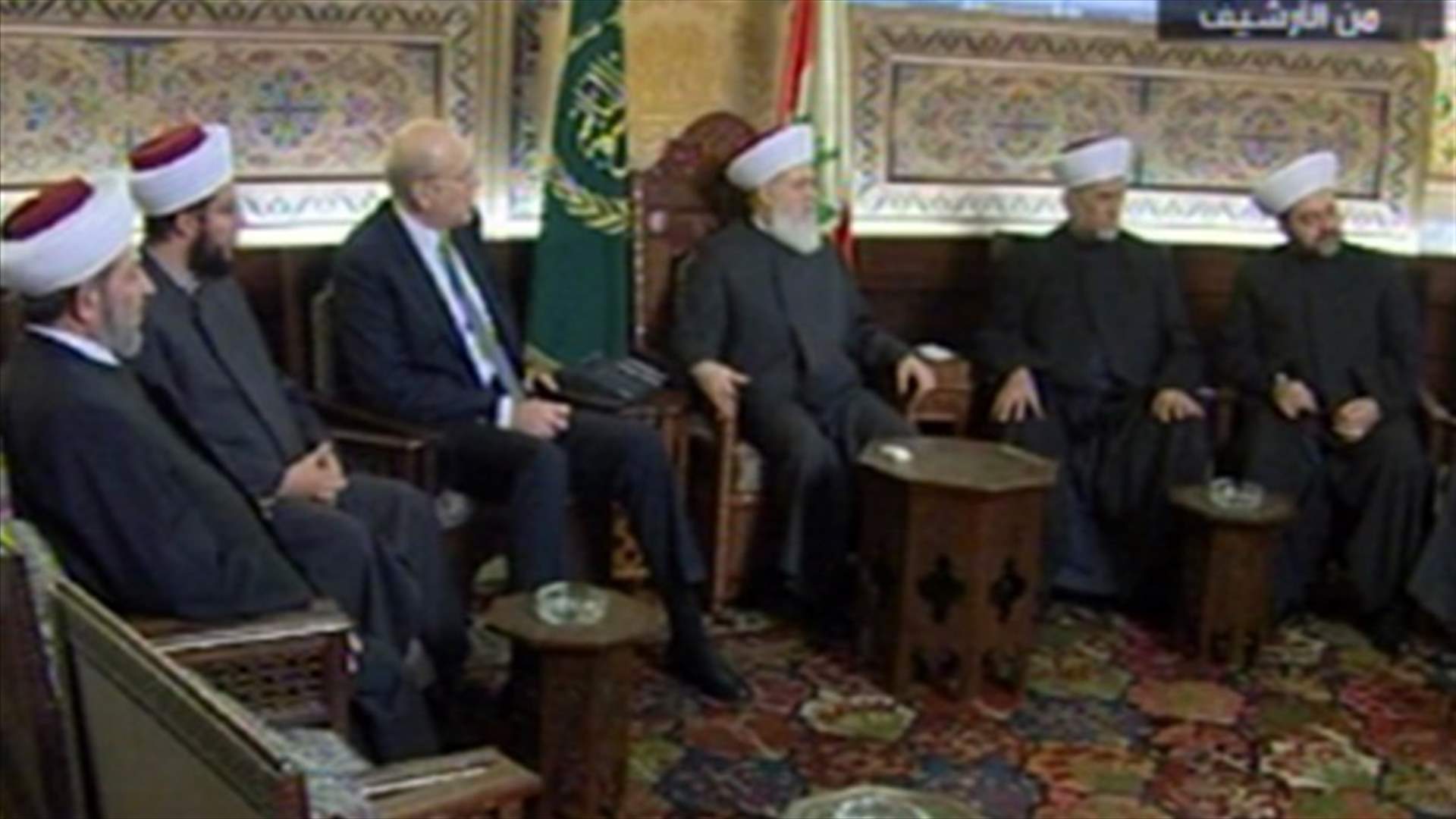 ما خلفية الصراع الدائر حول انتخابات المجلس الشرعي؟