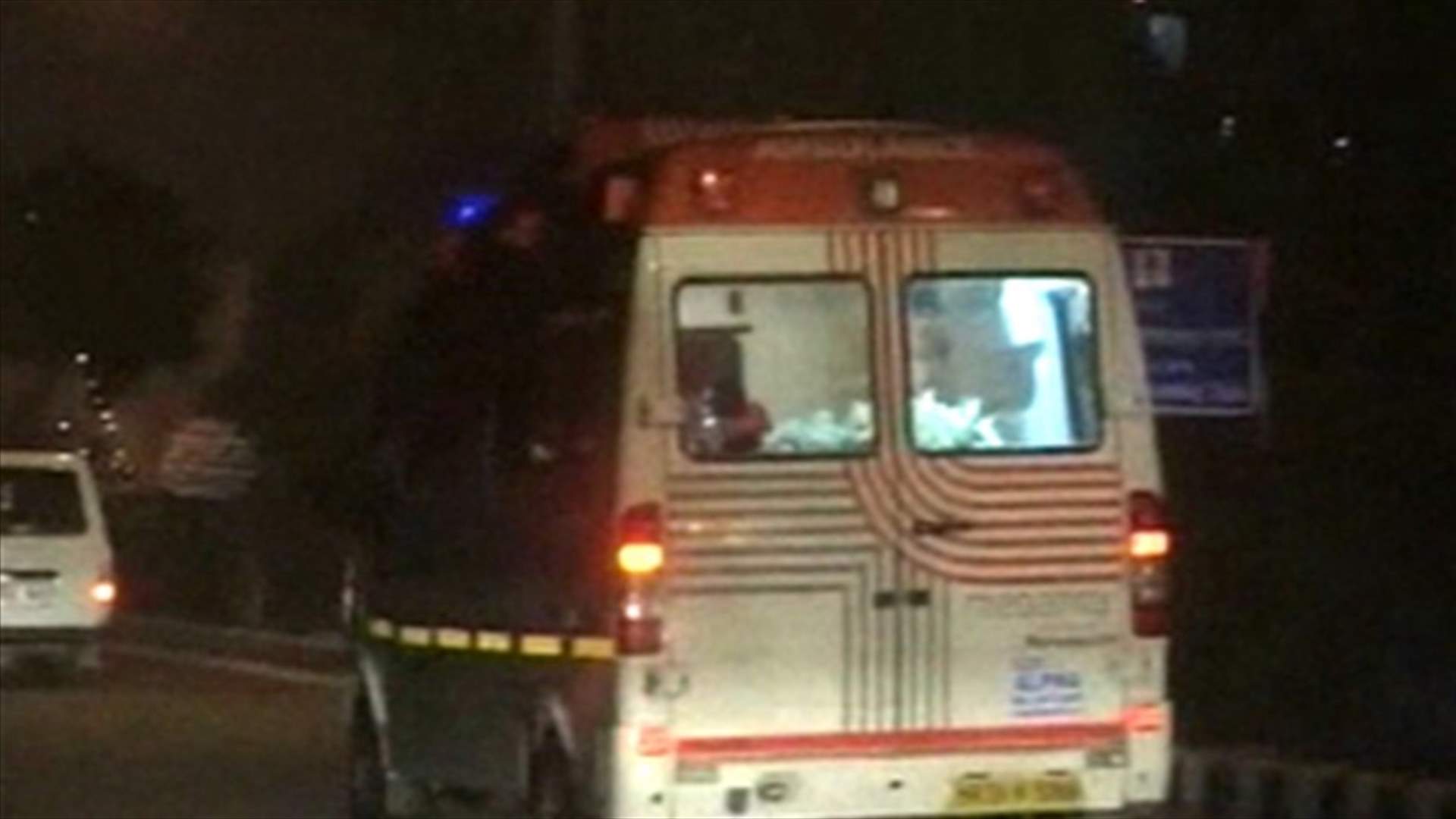 India rape victim's body cremated in New Delhi