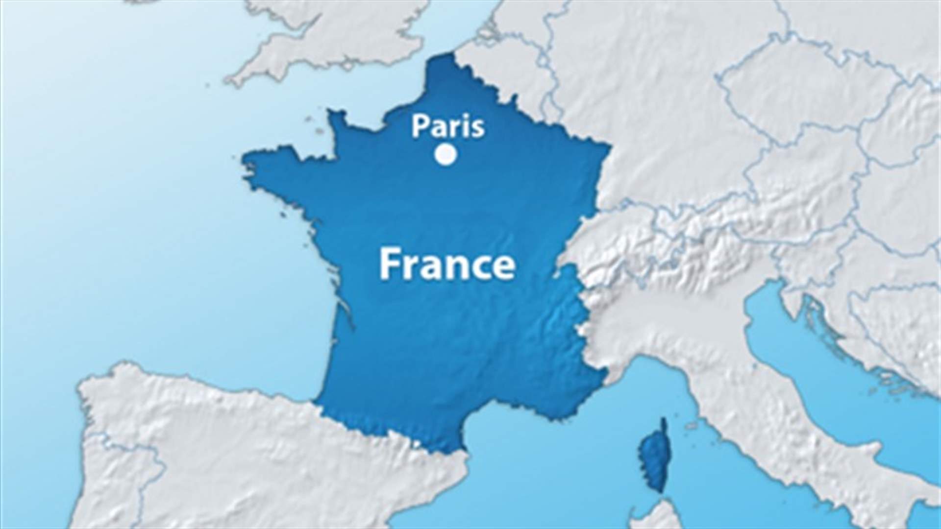 Residential building fire leaves 5 dead in Paris