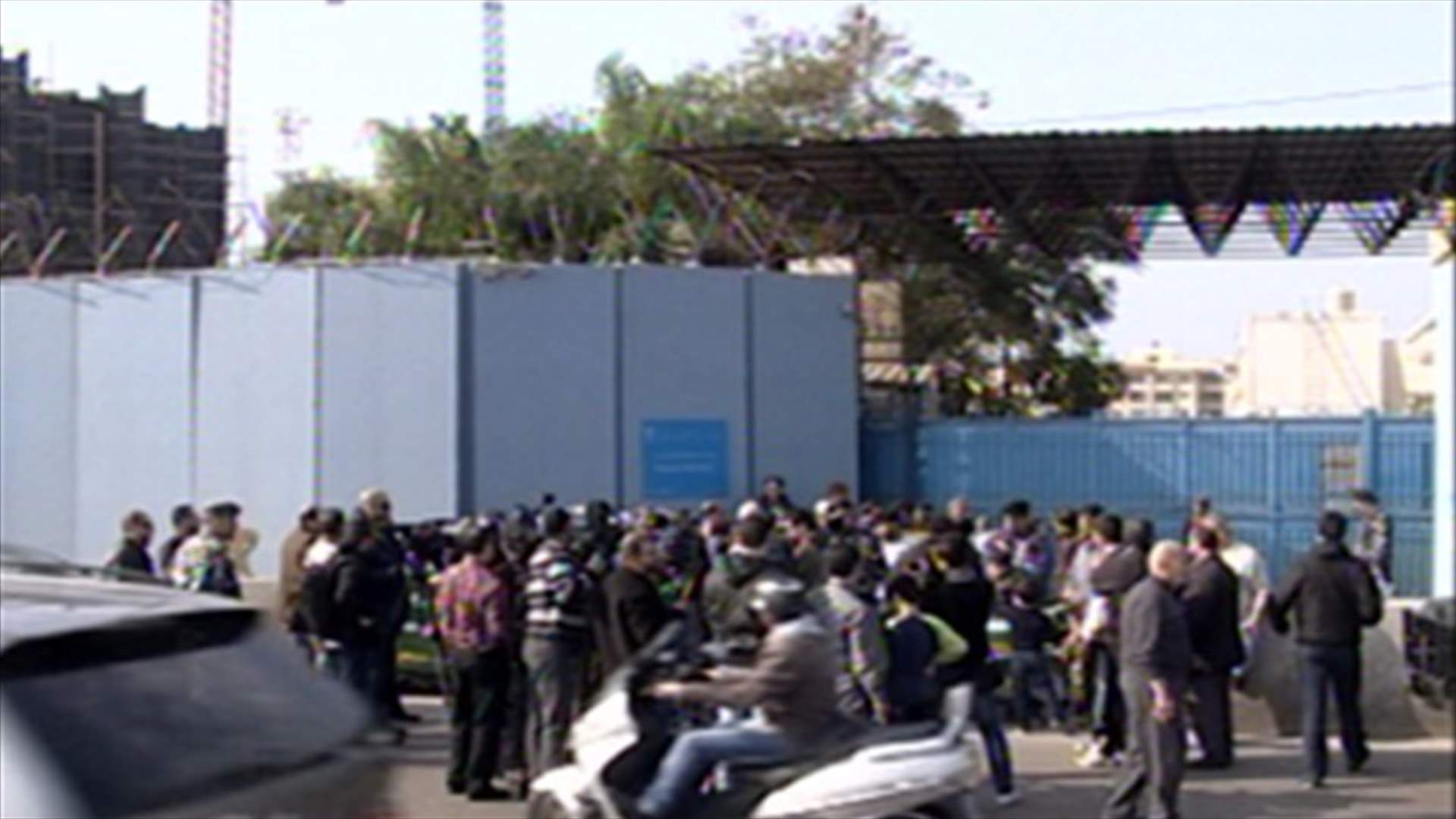 Palestinians displaced from Syria hold sit-in outside ESCWA in Sidon 