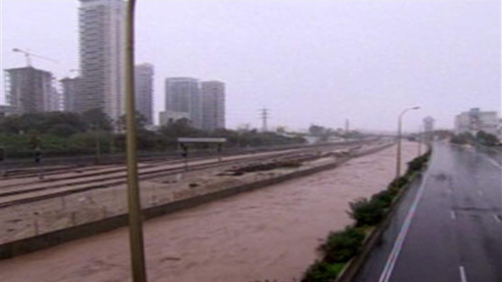 Extreme storm leaves surrounding countries paralyzed 