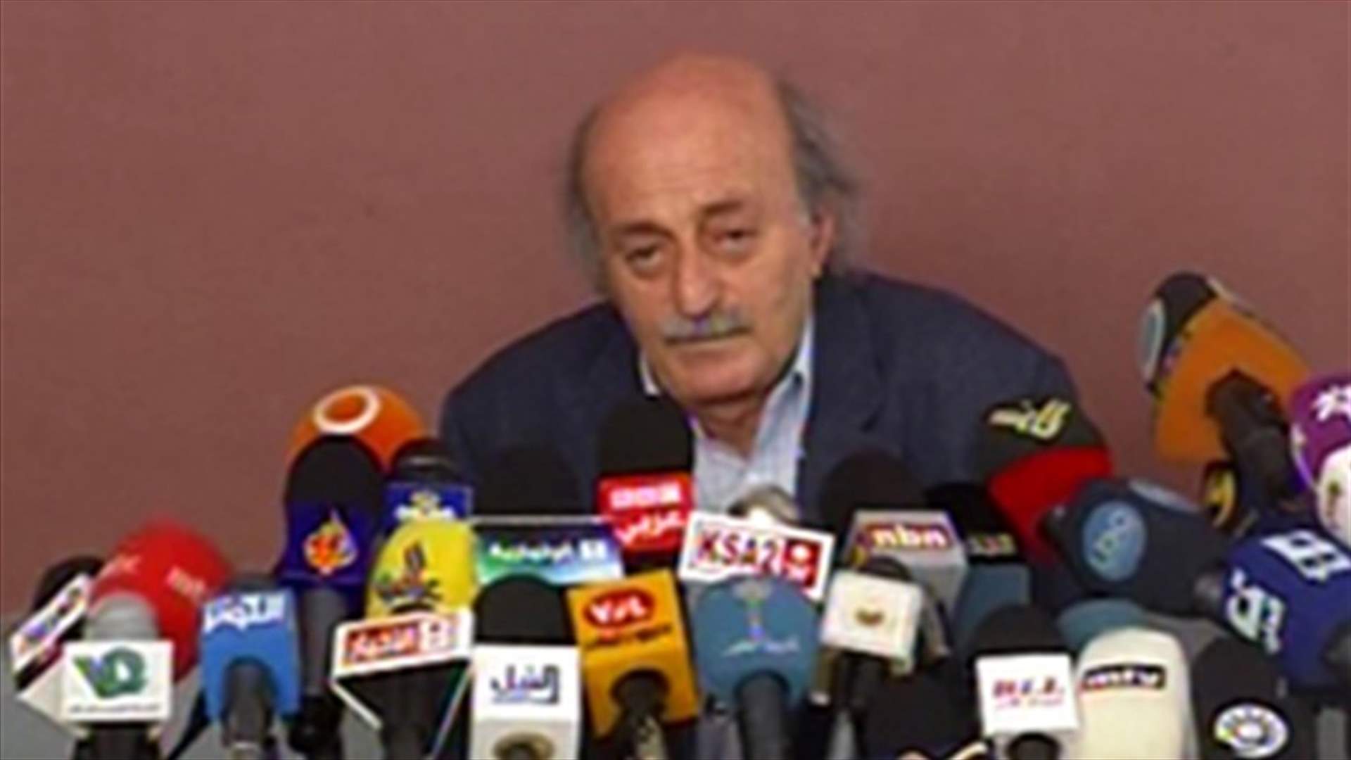 جنبلاط: استغرب تزامن صدور القرار الظني مع تشكيل الحكومة