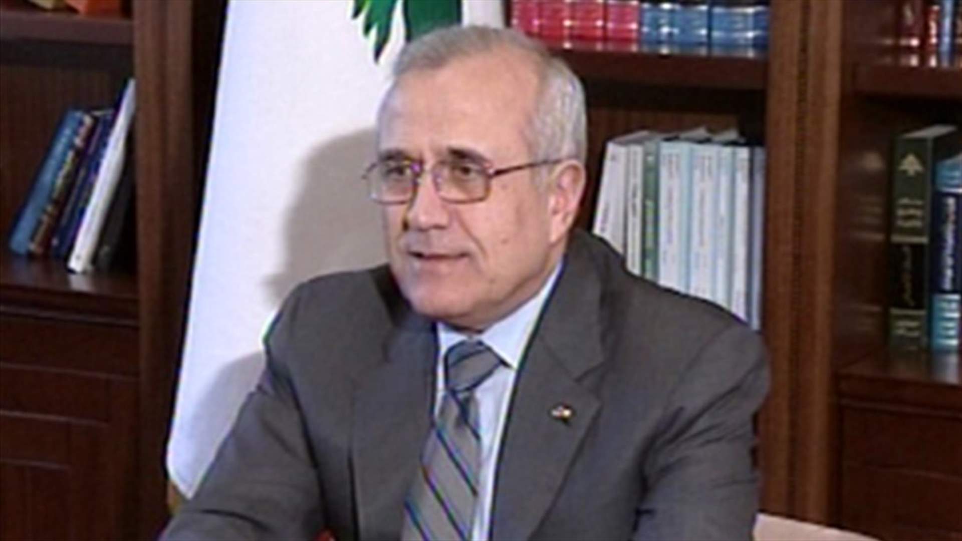 سليمان : لبنان لن يغلق أبوابه أمام أي سوري خائف أو جائع