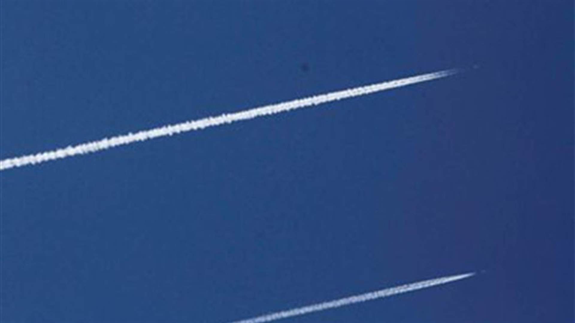 Official: Israeli warplanes fly over Lebanon 