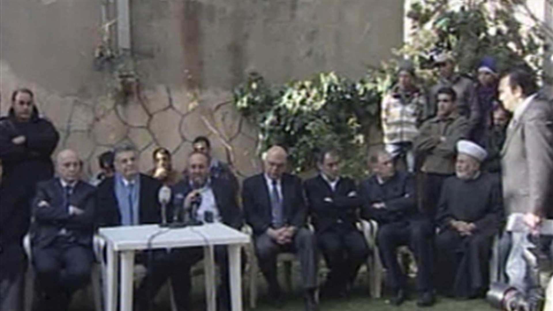 Saqr to file lawsuit against 30 people on Monday, Future delegation visits Arsal