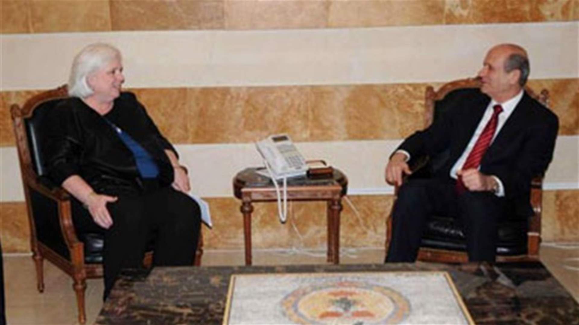 كونيللي تدعو الى التمسك باجراء الانتخابات في موعدها