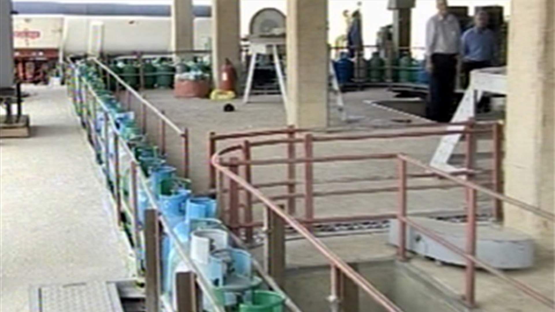 موضوع تصدير المازوت والغاز من لبنان الى سوريا يتفاعل