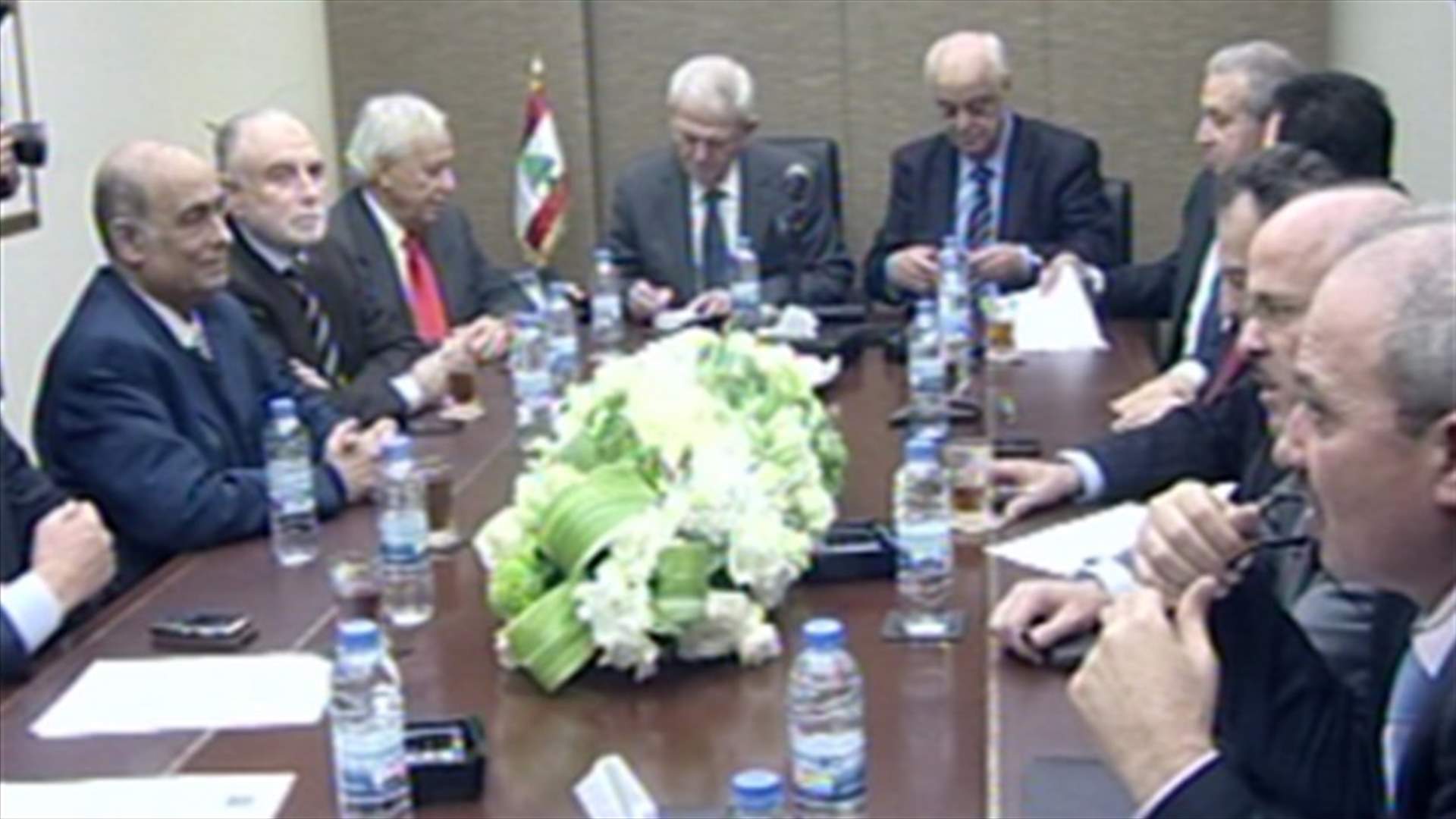 إقفال دار الفتوى استدعى عقد اجتماع بمكتب أحد الأعضاء