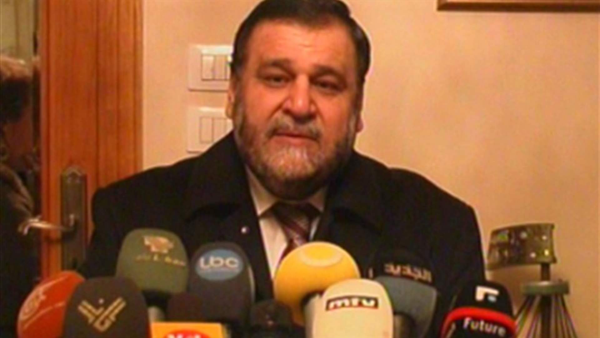 الضاهر:اطنان من المتفجرات من لبنان الى سوريا