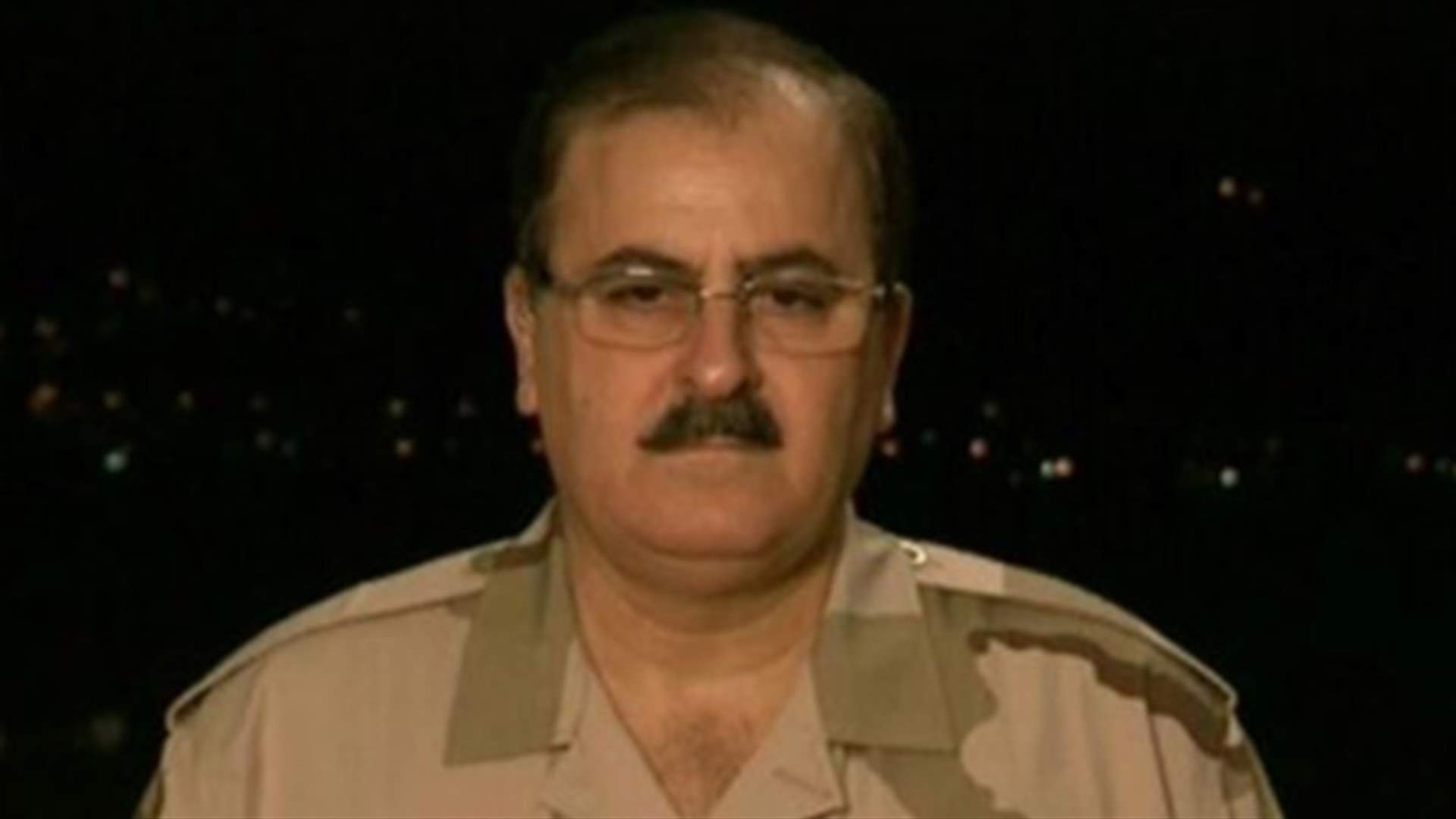 الجيش السوري الحر يهدد بقصف مواقع لحزب الله في لبنان