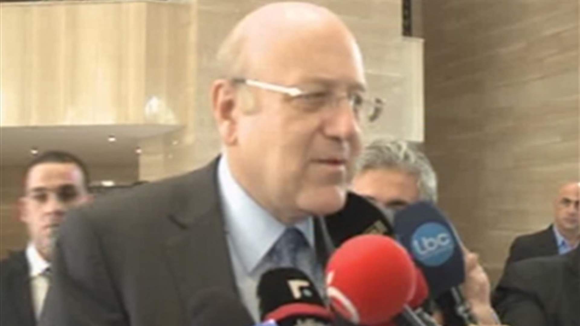 PM Mikati meets with Speaker Berri in Ain el-Tineh