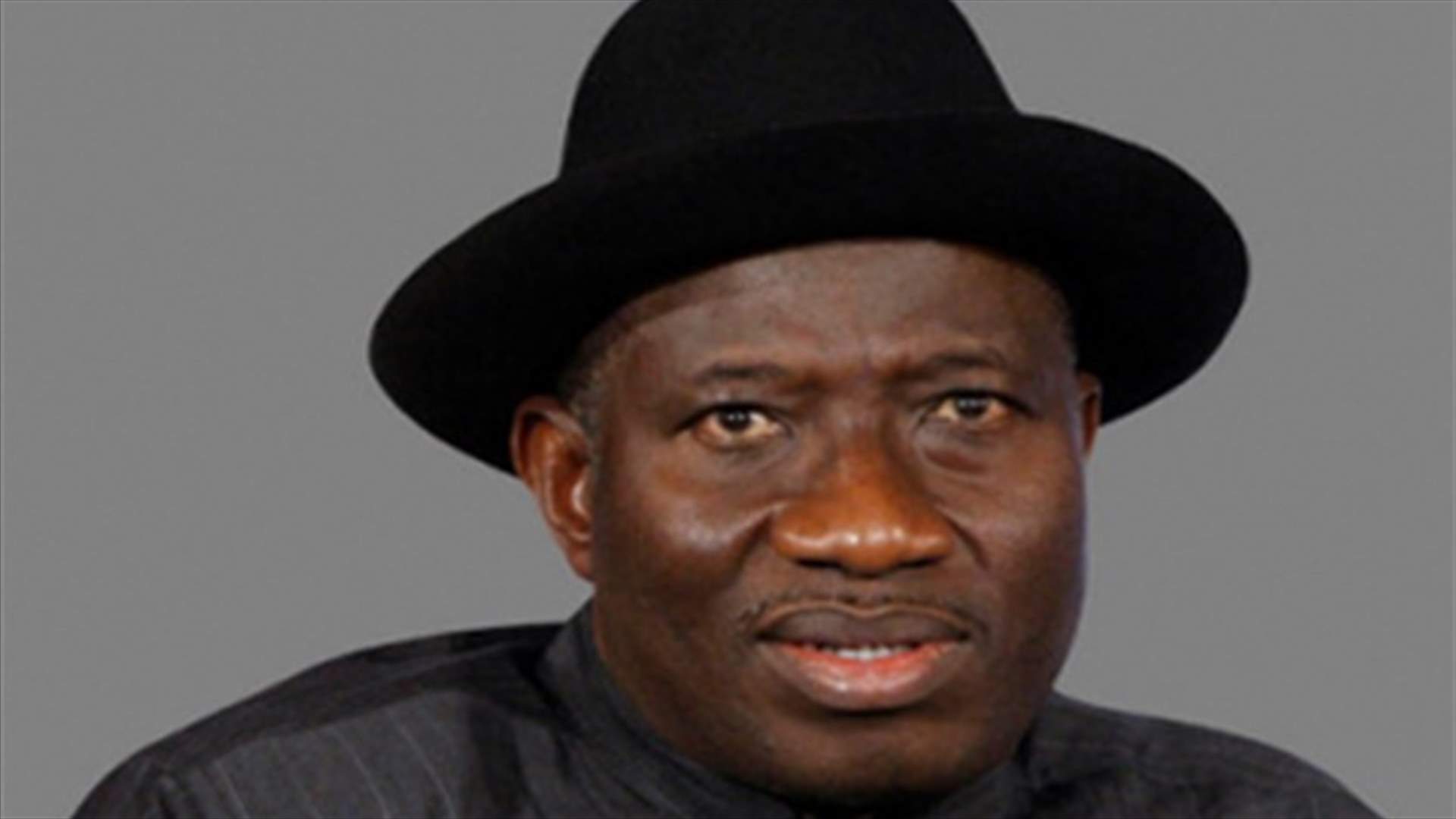 Nigeria president says foreign hostages might be alive
