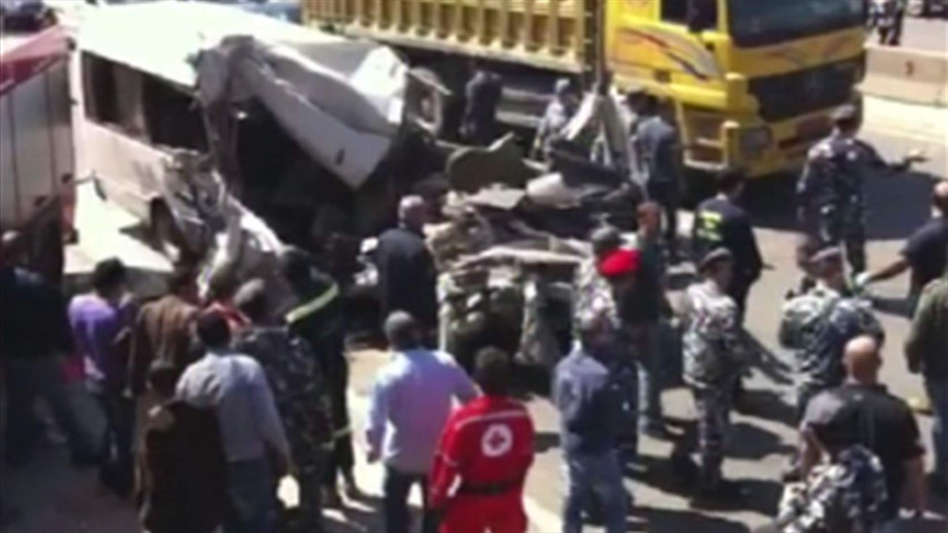 Three killed in passenger bus accident on Bwar highway 