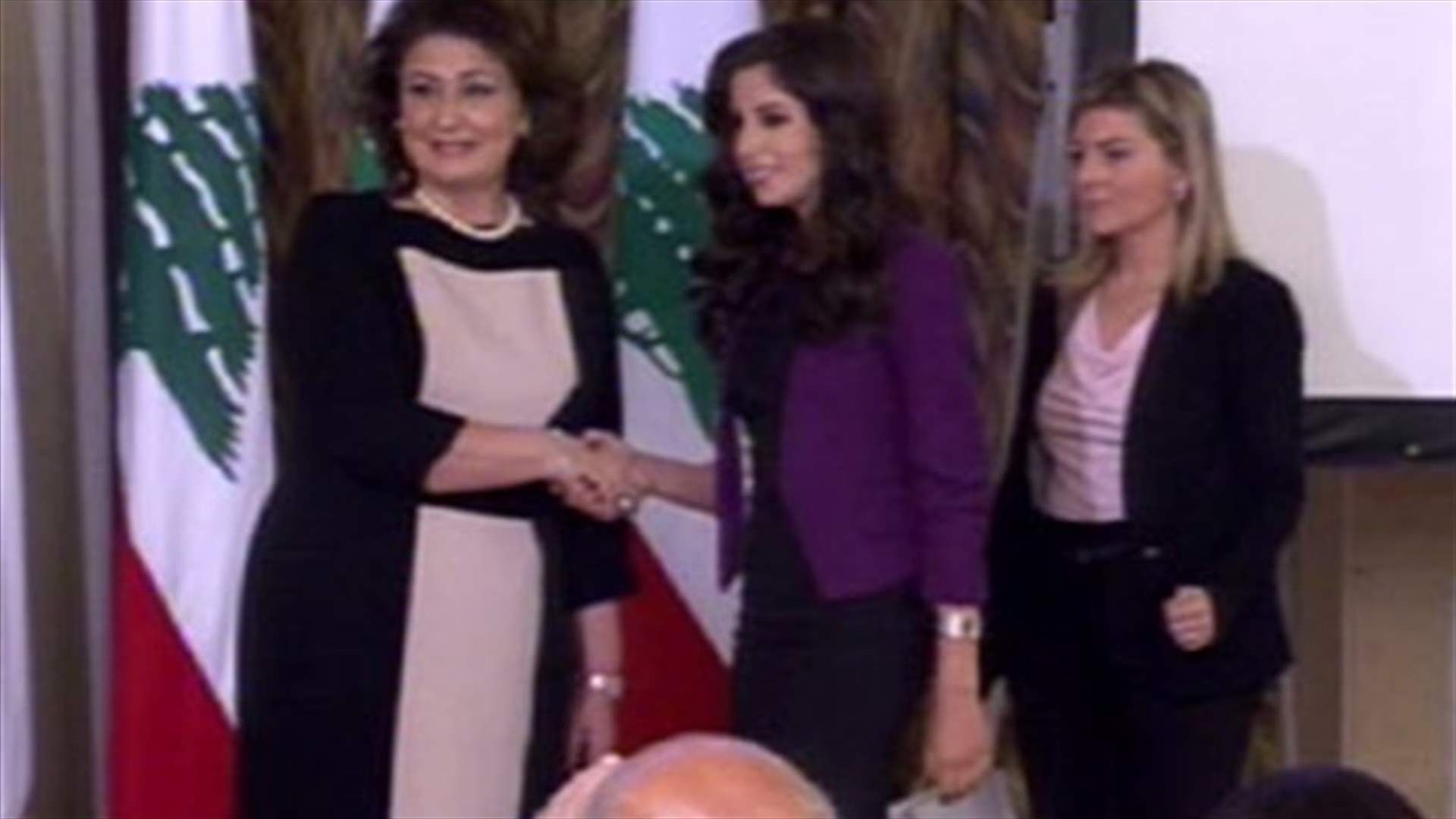 Spouse of the Lebanese Prime Minister honors female reporters