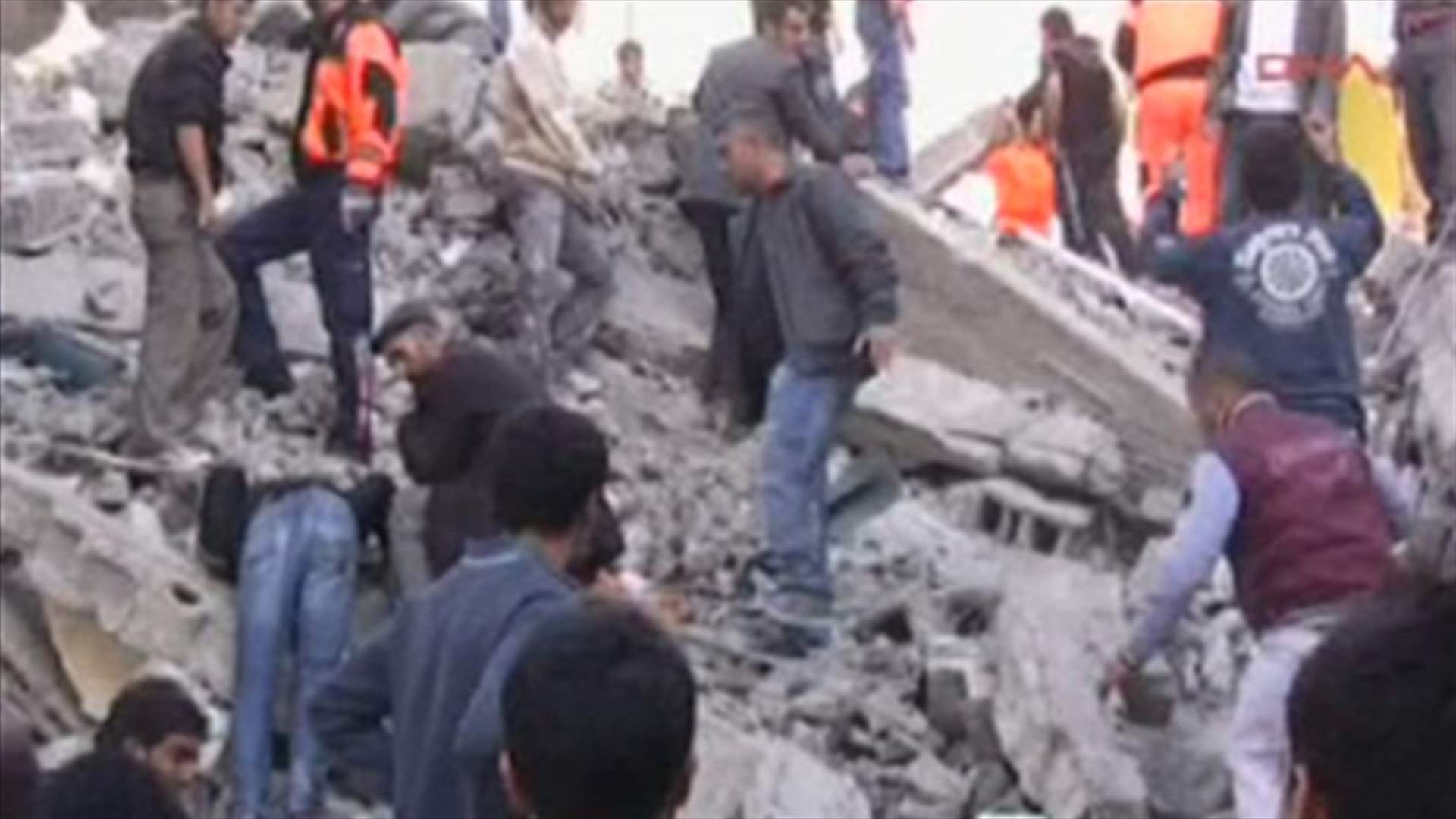 Death toll rises over 200 in Turkey quake