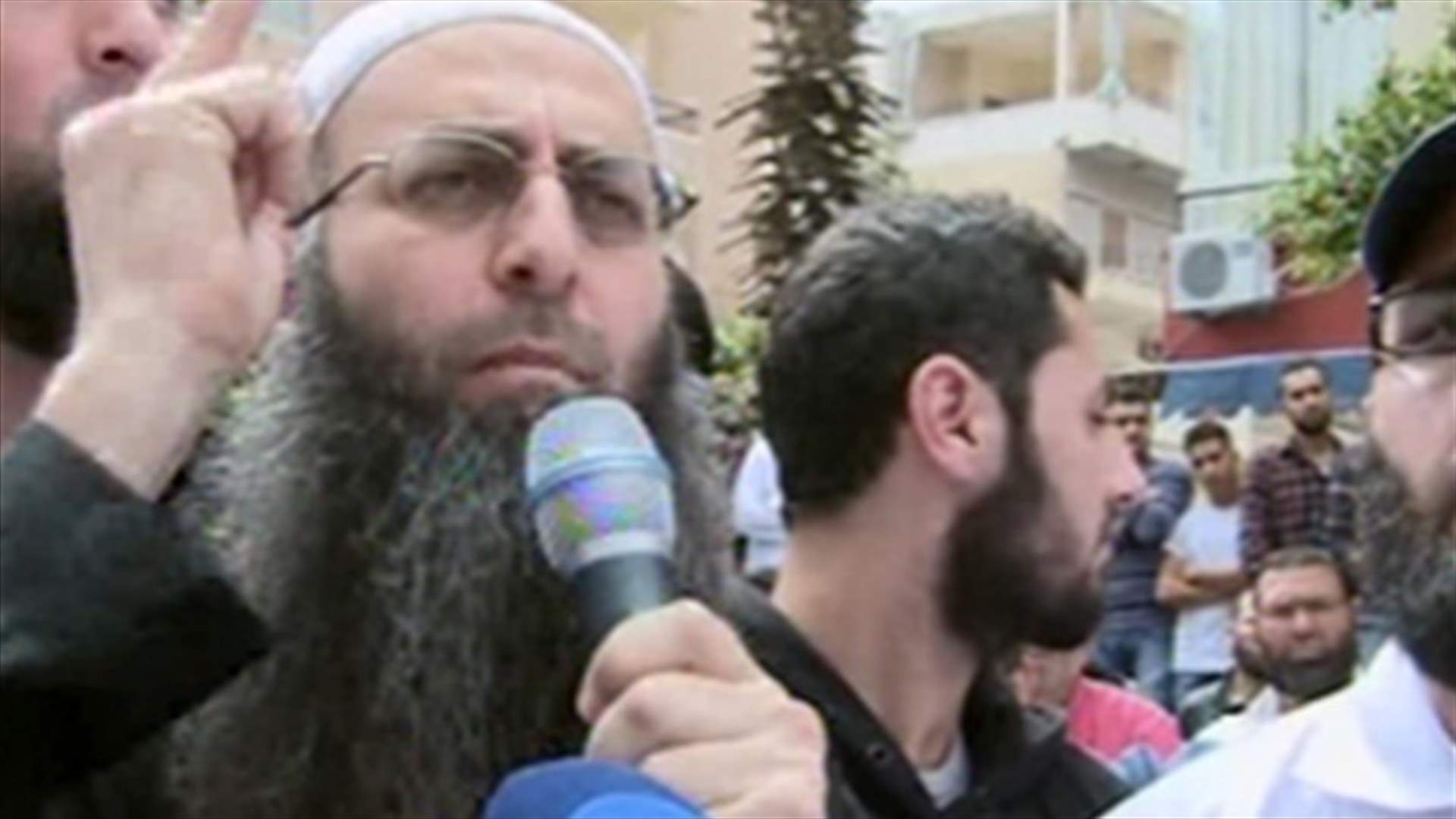 REPORT: Assir: Hezbollah seeks to reignite civil strife