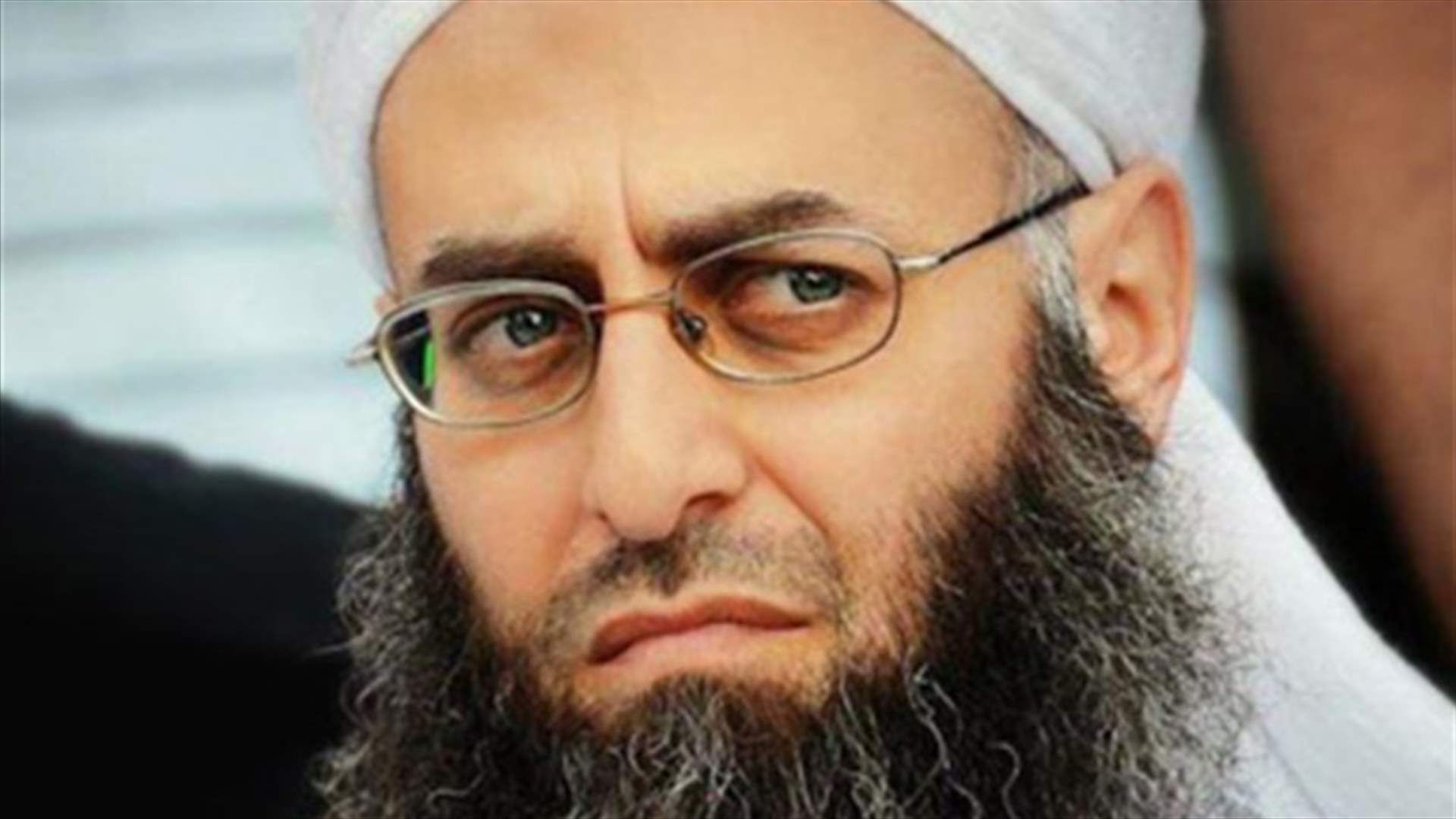 من قبل يد الأسير...مخبر