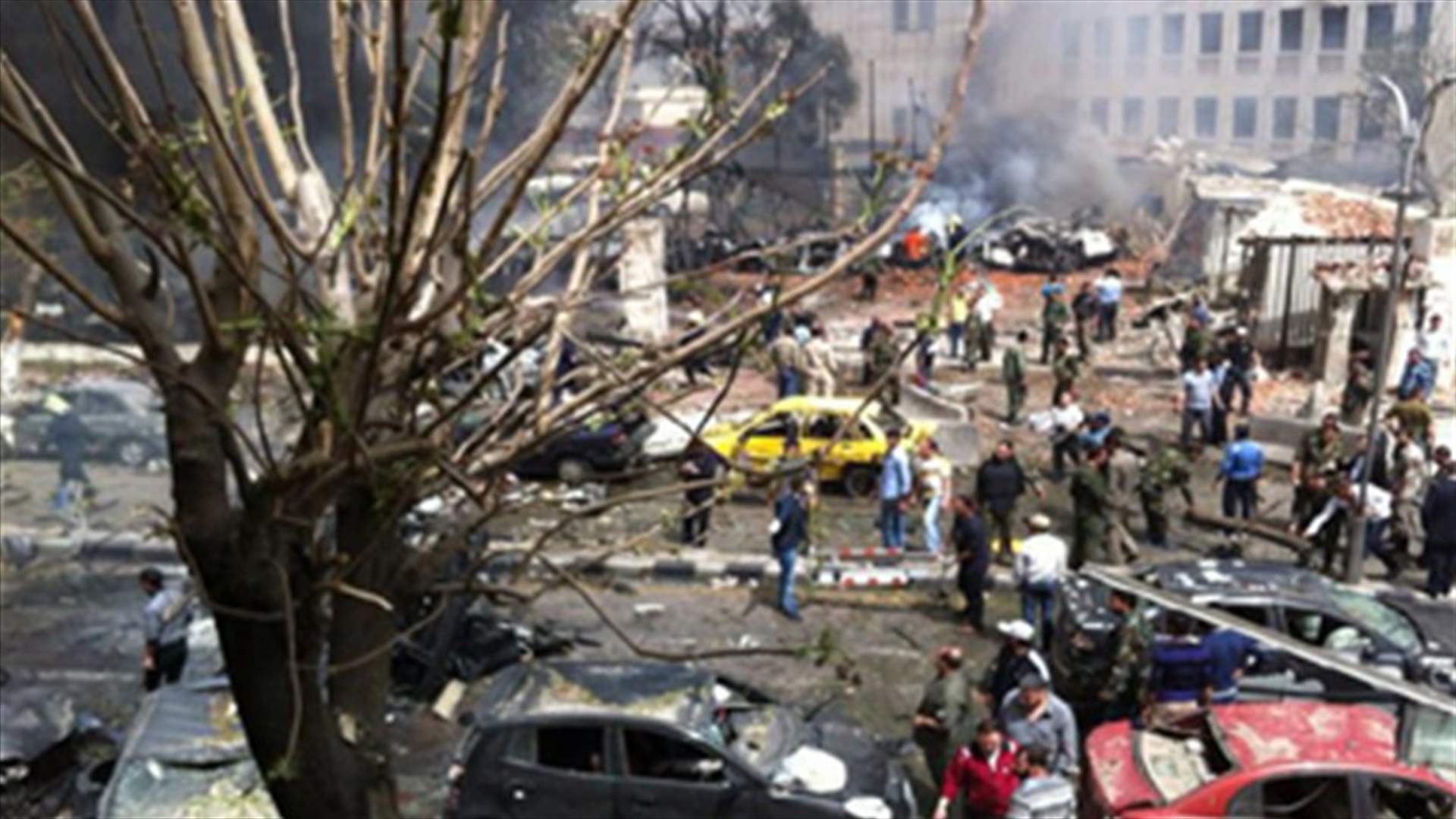 Suicide car bomber kills 15 in central Damascus