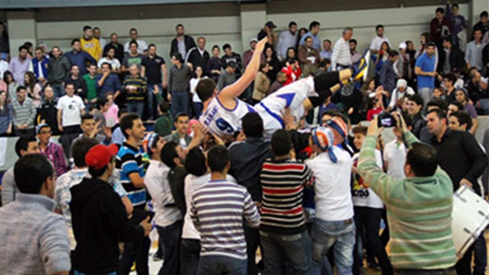 المتحد في المركز الثالث بعد فوزه على الشانفيل 
