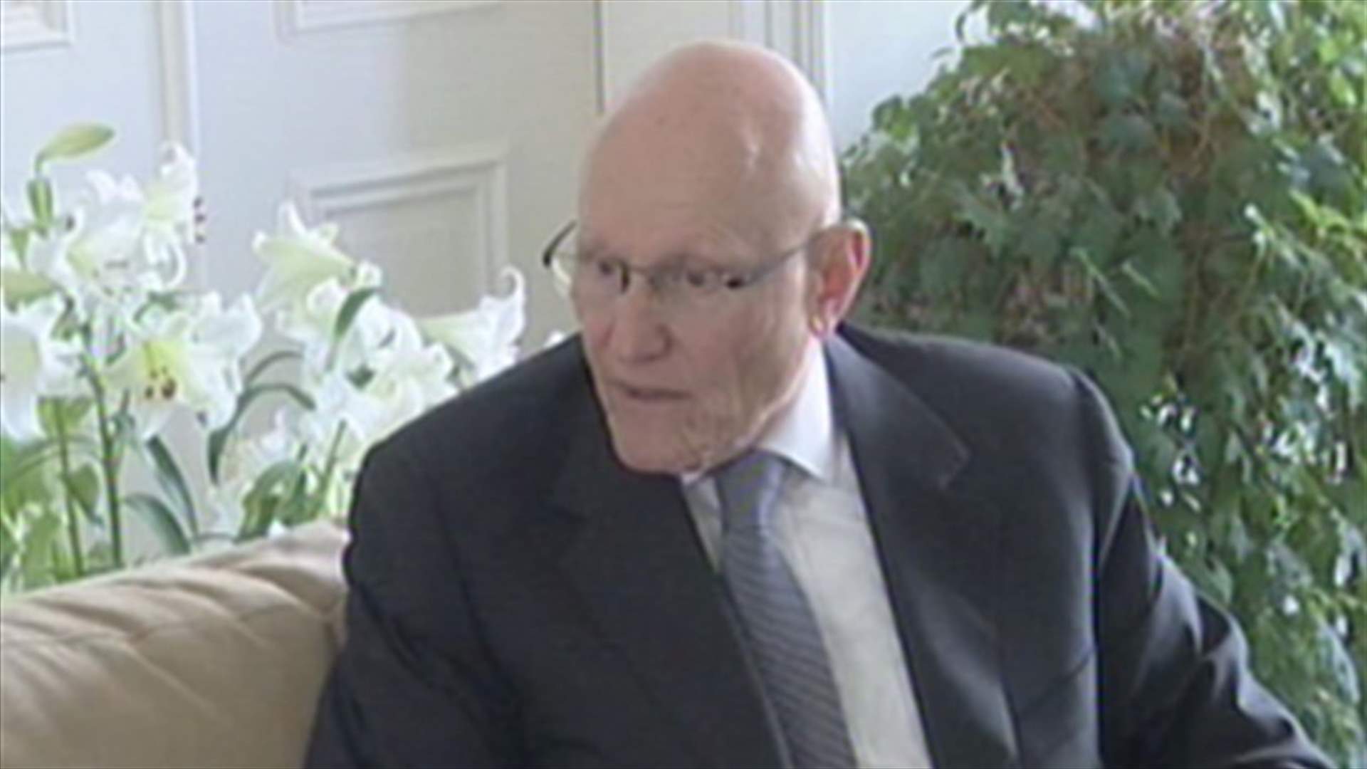 MP Salam's sources say he will resign if parliament's mandate is extended