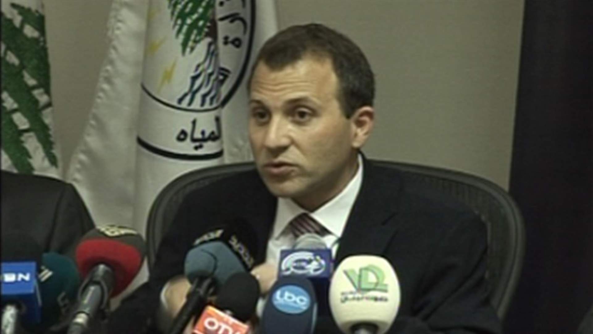 باسيل يطلق مناقصة محطة تخزين الغاز الطبيعي