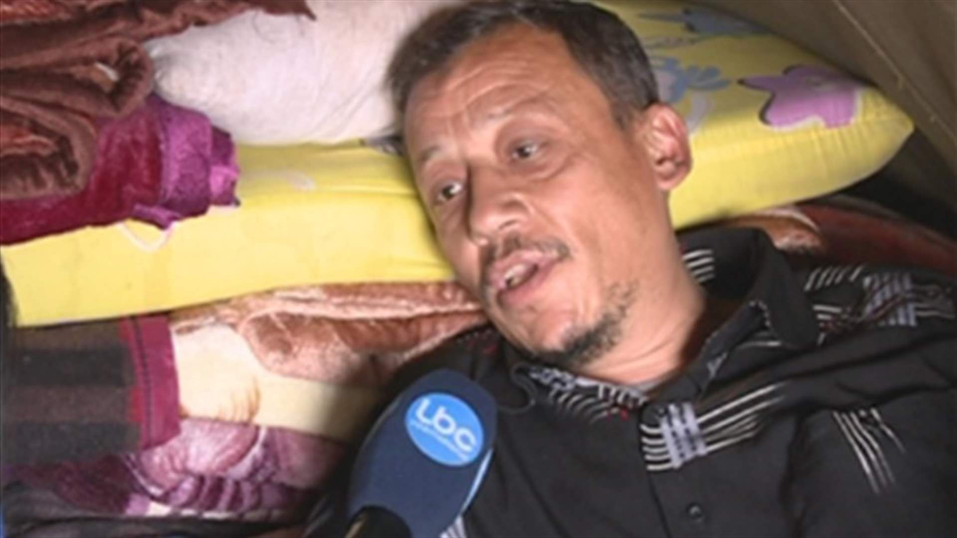 REPORT: Palestinian refugees from Syria stage hunger strike