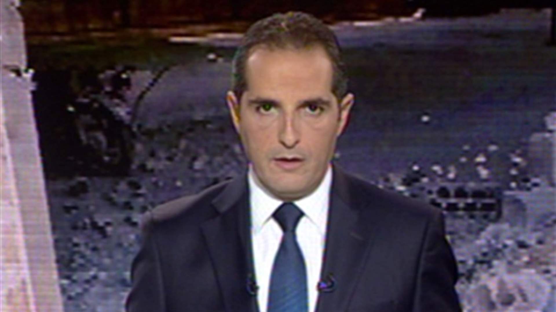 مقدمة النشرة المسائية 15-04-2013