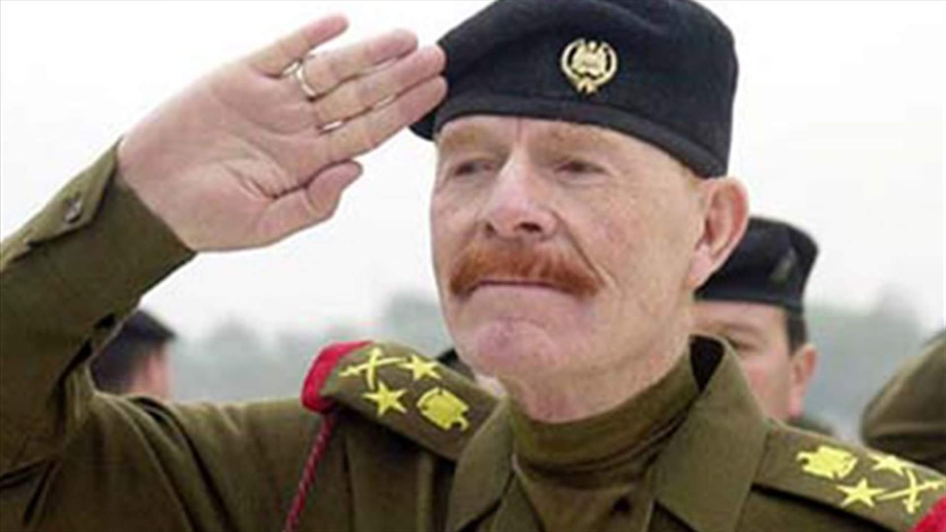 Iraqi forces hunt Saddam's former deputy