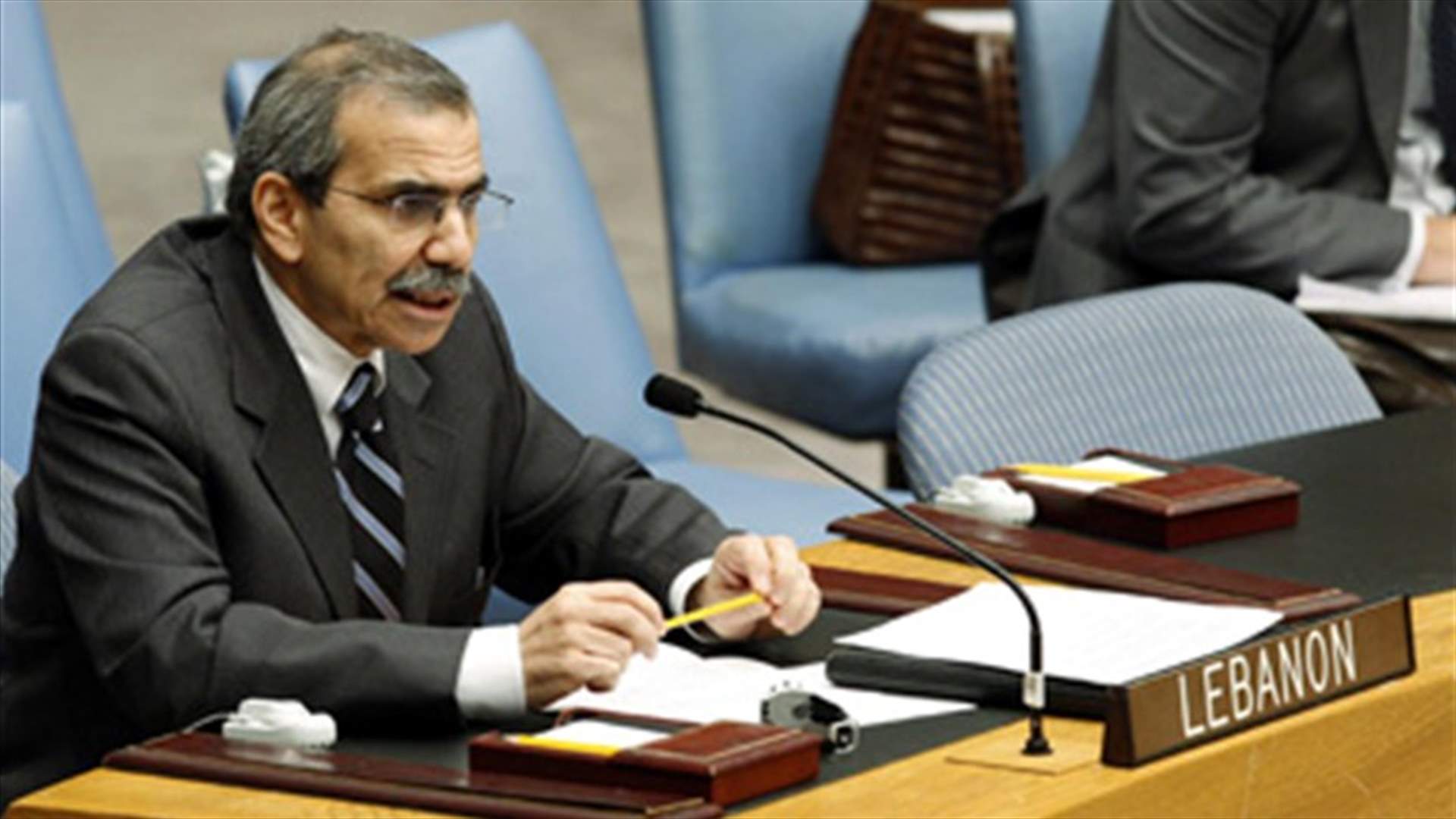 نواف سلام : لبنان لن يغلق حدوده في وجه أي لاجىء سوري