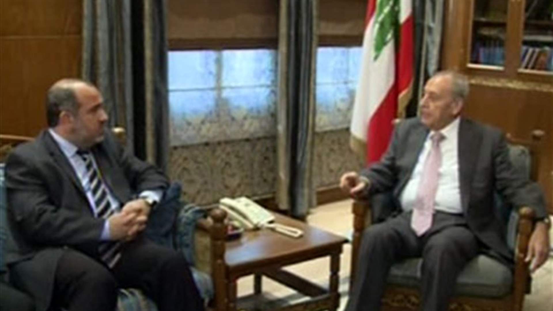 Berri meets with Islamic Group delegation
