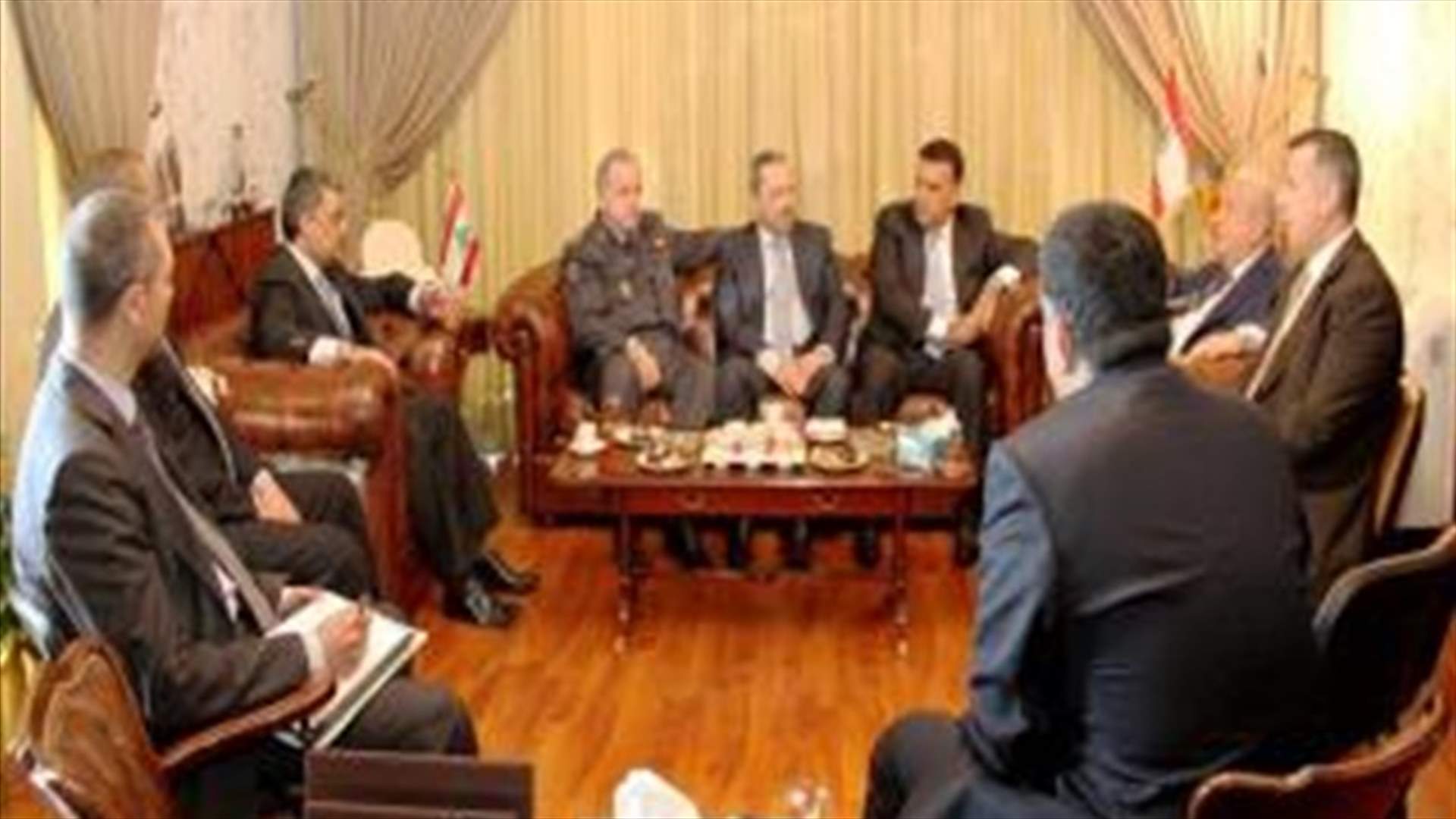  تنسيق بين الأجهزة الأمنية