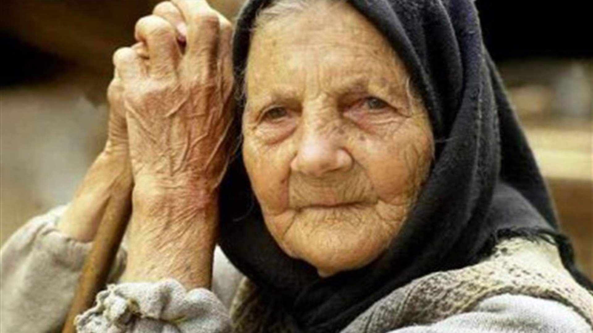 مسنة تضرب عن الطعام احتجاجا على راتب من 16 يورو