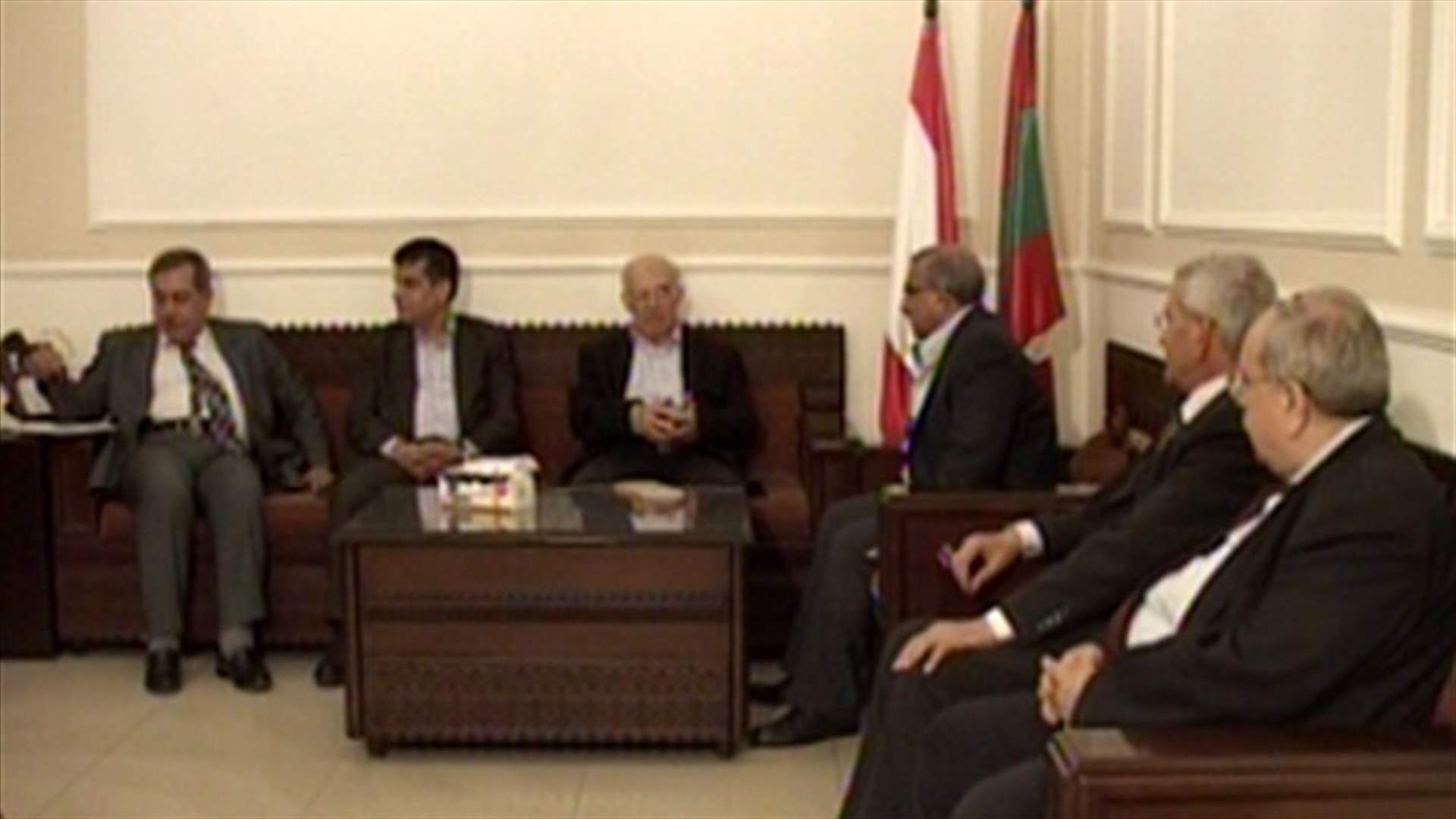 Abdul-Azim calls for sparing Syria the schism