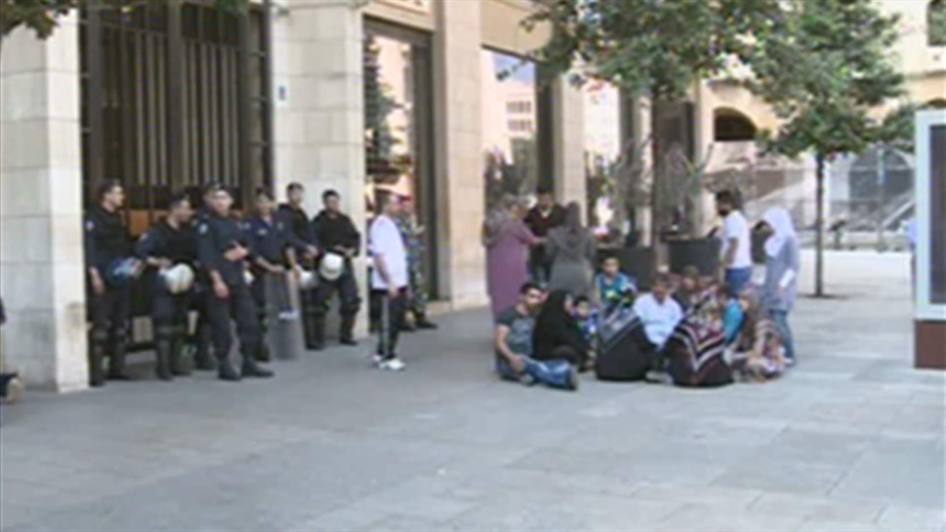 REPORT: Relatives of Lebanese hostages in Aazaz stage a sit-in
