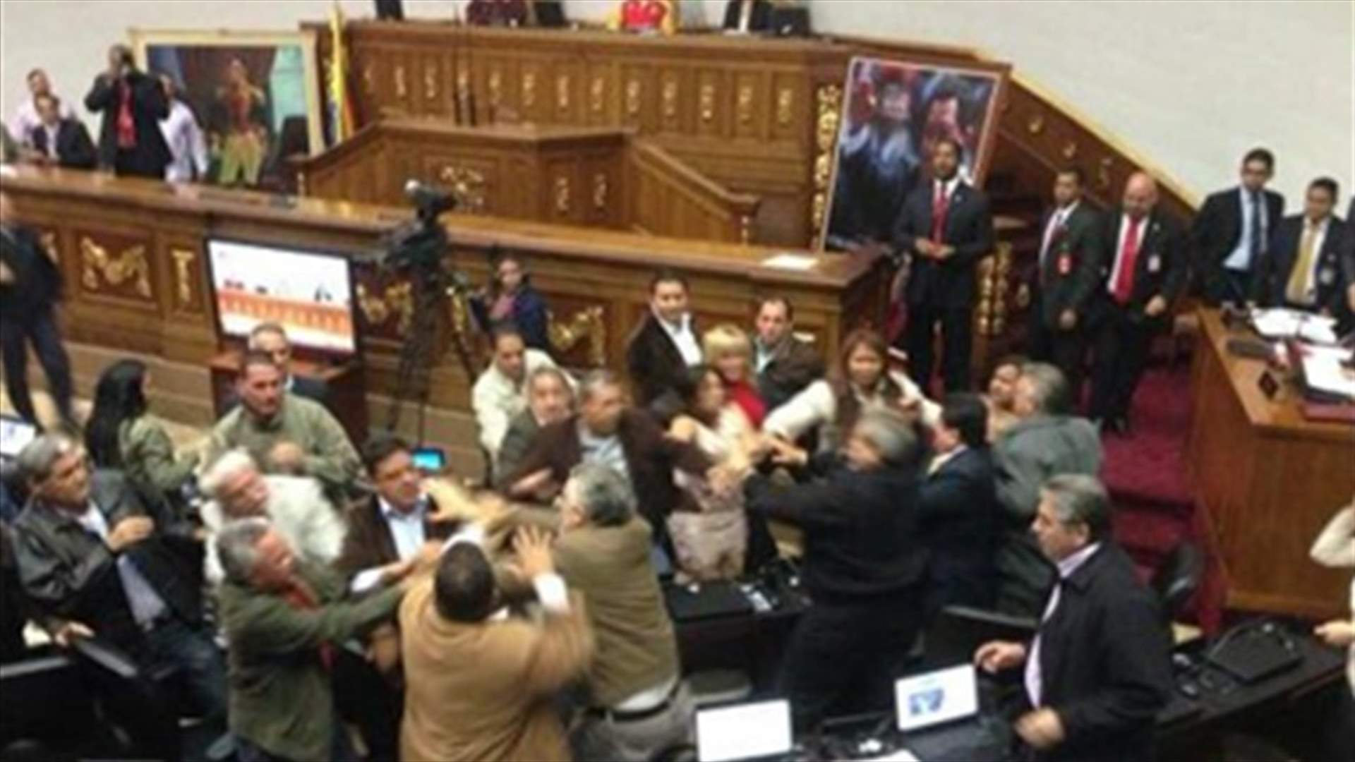 REPORT: Venezuela lawmakers brawl amid post-election tensions