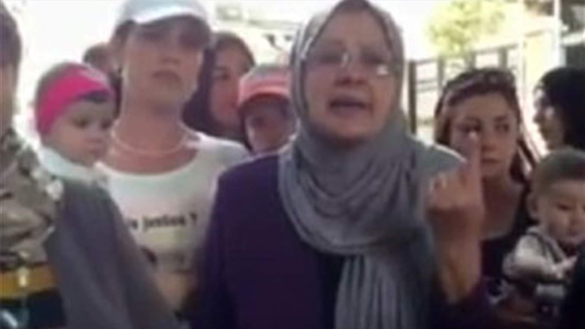 اعتصام لعائلة المقداد امام مبنى مجلس النواب