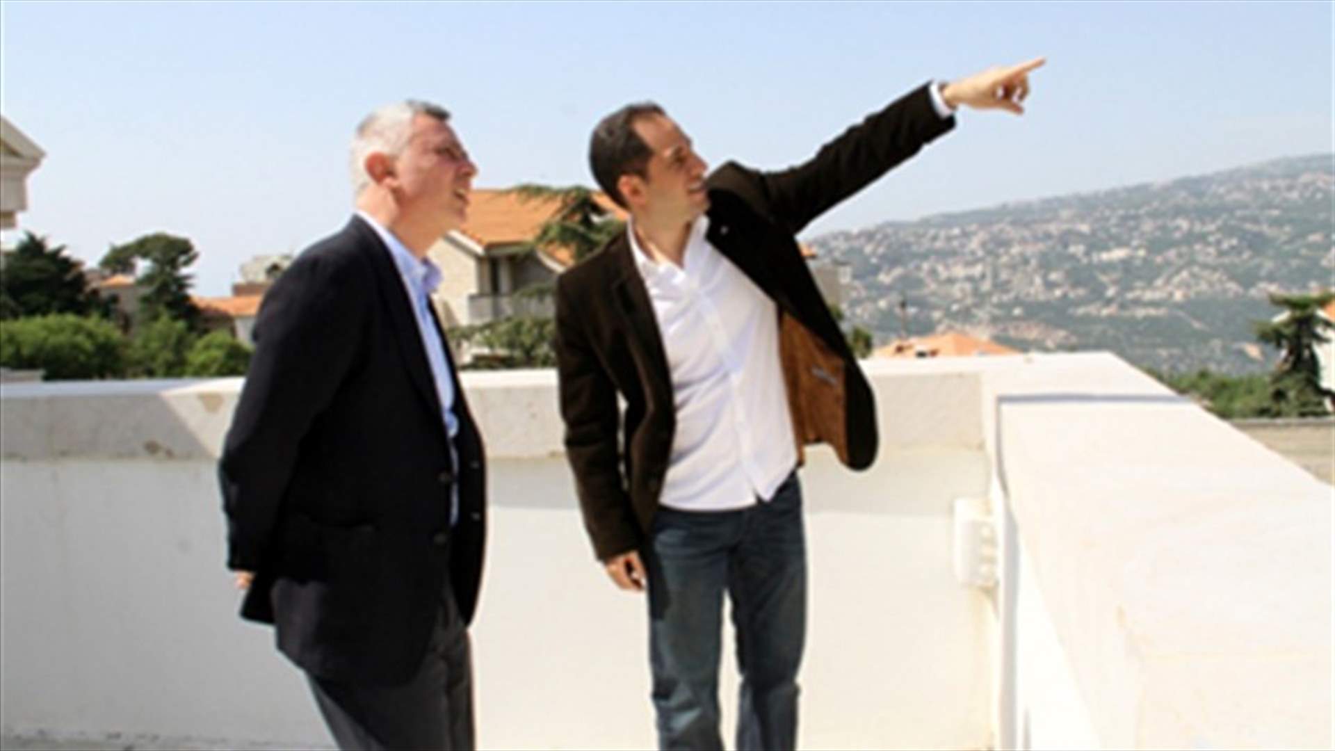 Franjieh visits Gemayel in Bikfaya, discusses with him latest developments in Lebanon