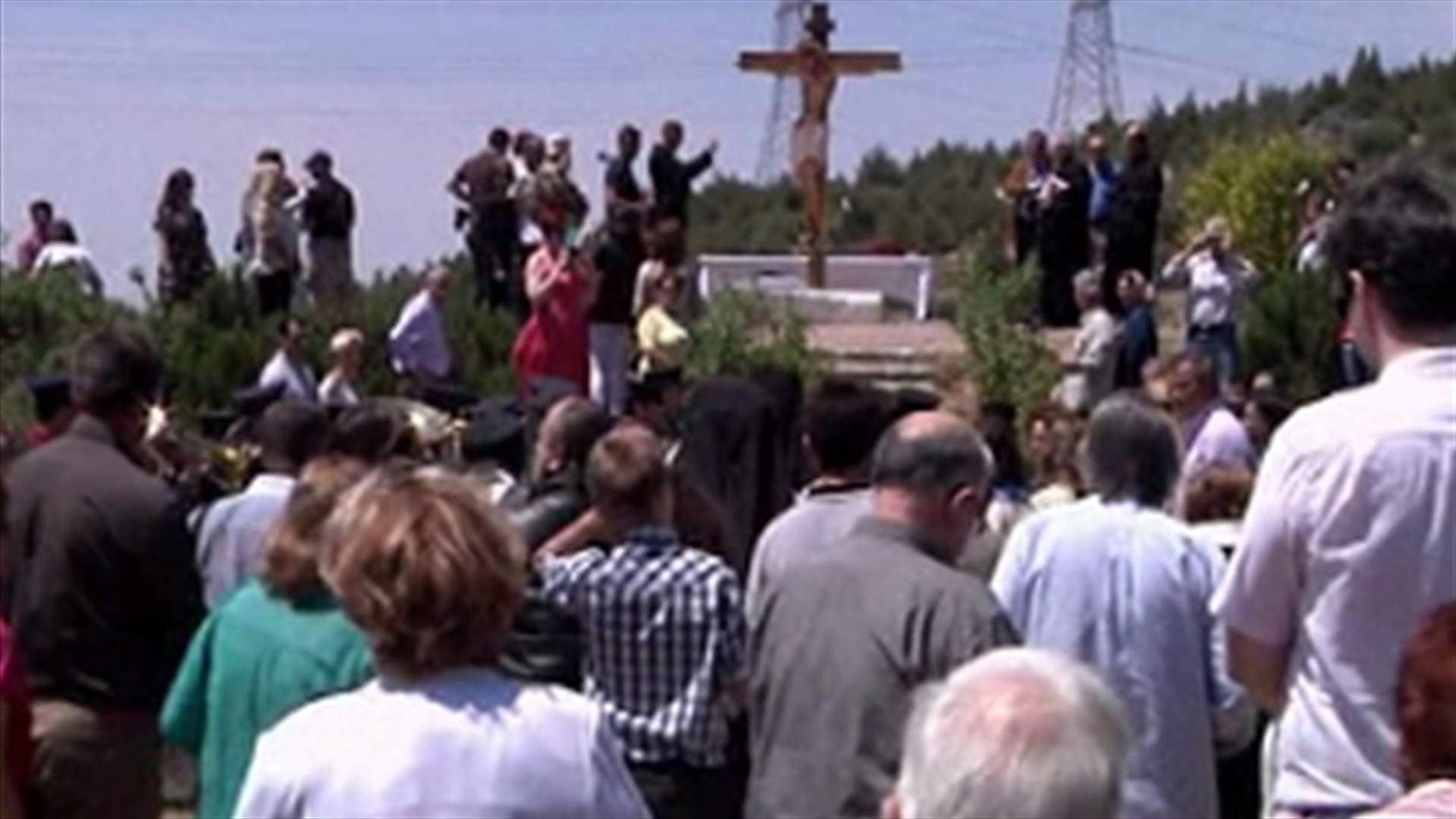 REPORT: Greek Orthodox Christians mark the Good Friday