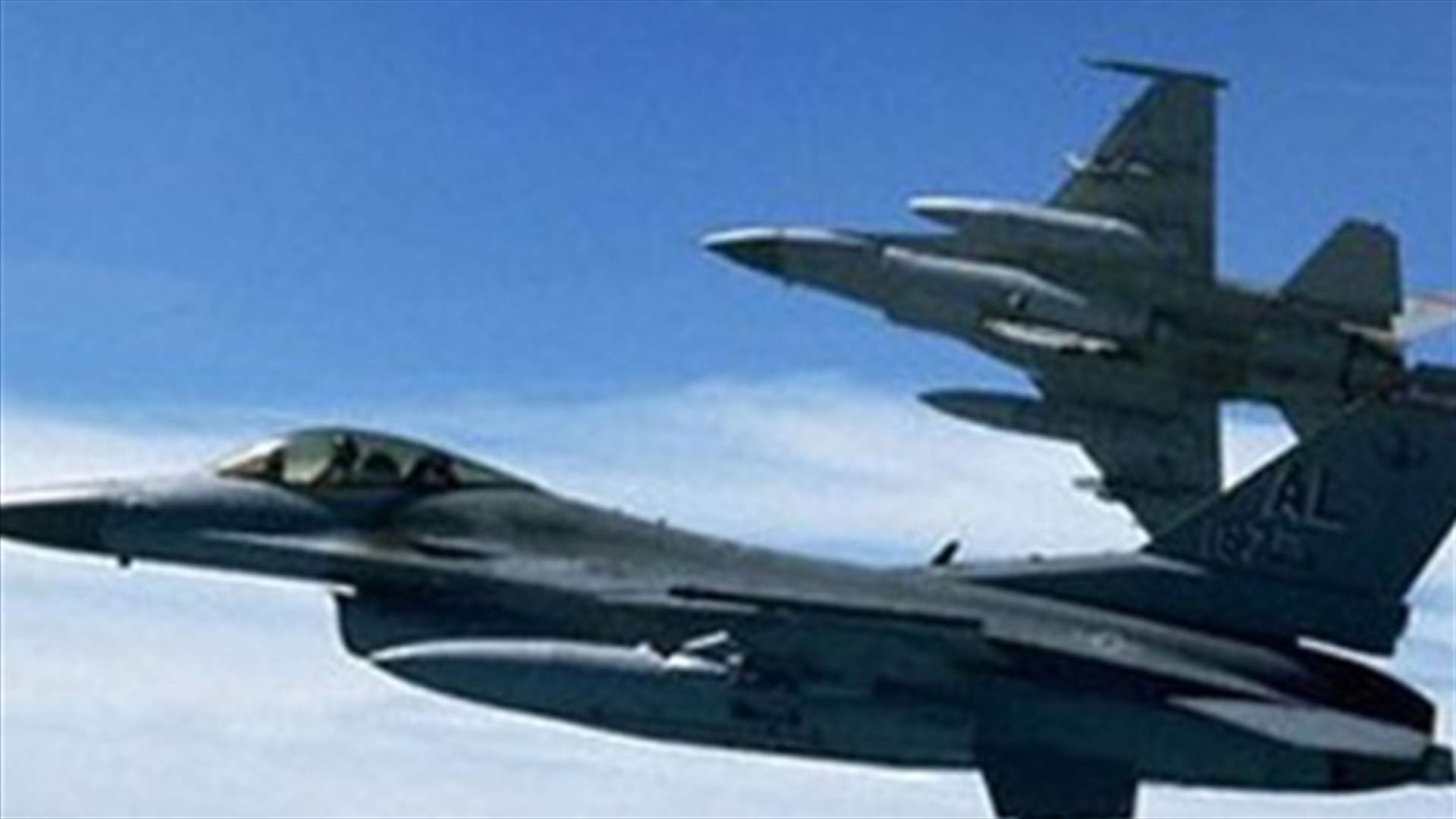 Israeli warplanes launch mock raids over Lebanese Southern areas