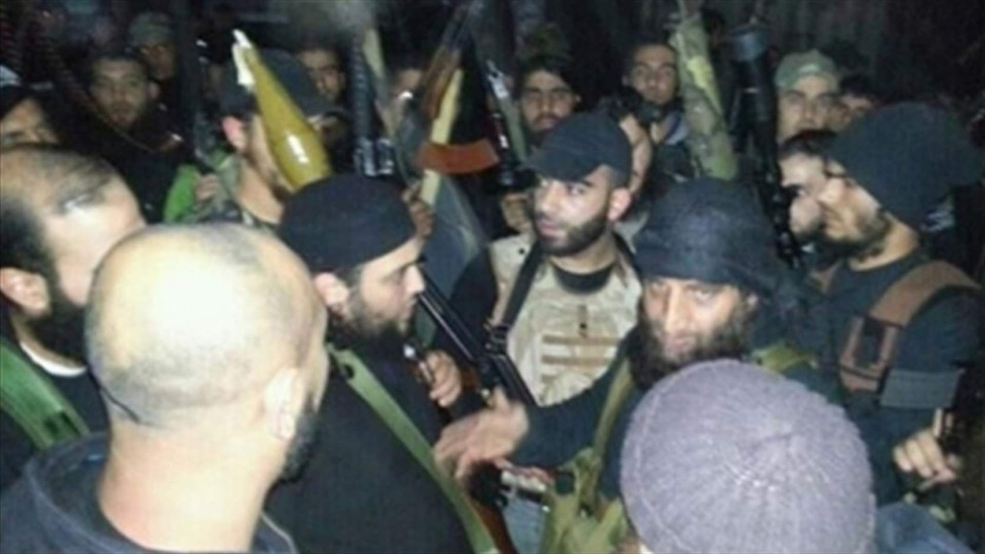 "أبو مخيبر" يعد المجموعات المقاتلة بطرابلس ويرسلها لسوريا