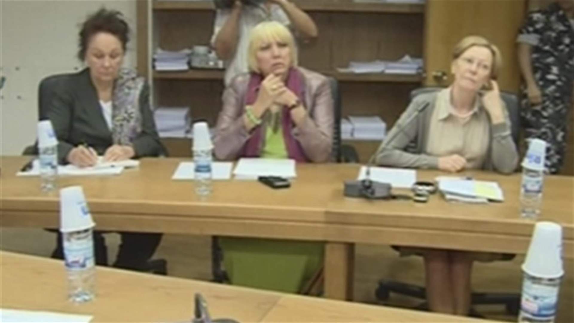 German delegation meets with foreign affairs committee, tackles issue of refugees