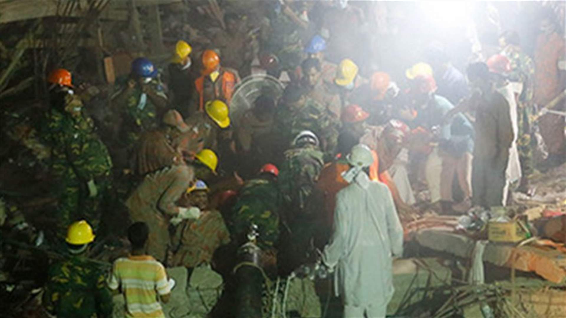 Bangladesh factory collapse death toll hits 1,034