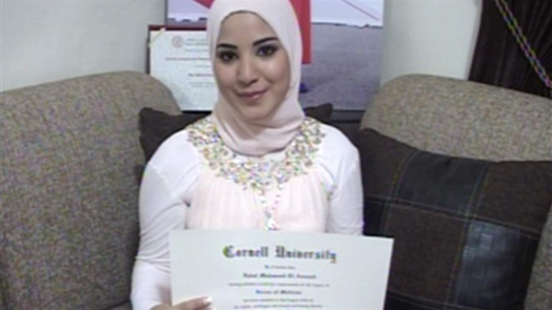 إقبال الأسعد ..أصغر طبيبة في العالم