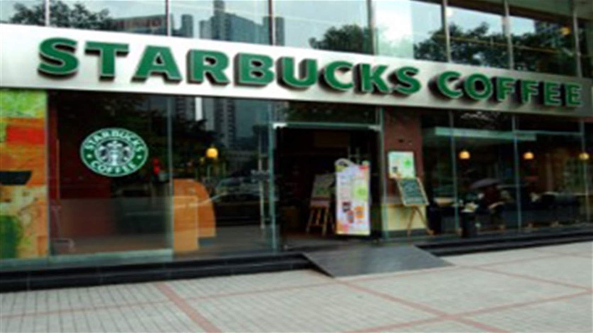 Woman shoots friend in the leg at a Starbucks coffee shop