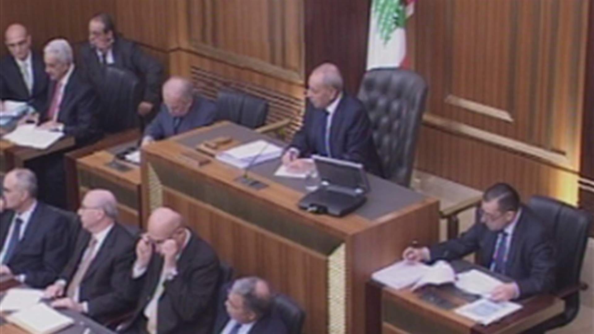  Hot-button issue heats up Parliament atmosphere