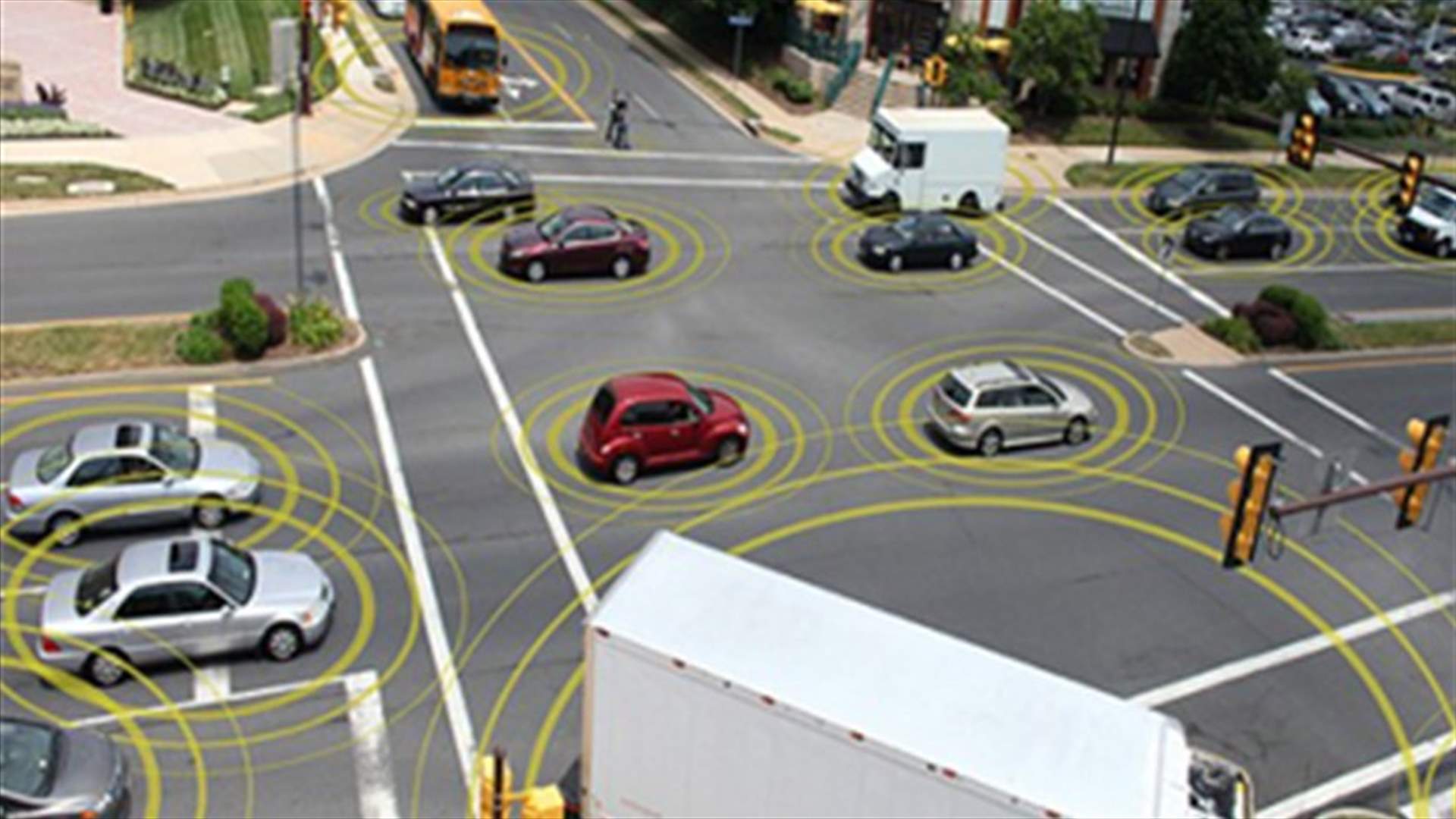 Cost to be big factor in 'talking' cars acceptance: U.S. transport chief