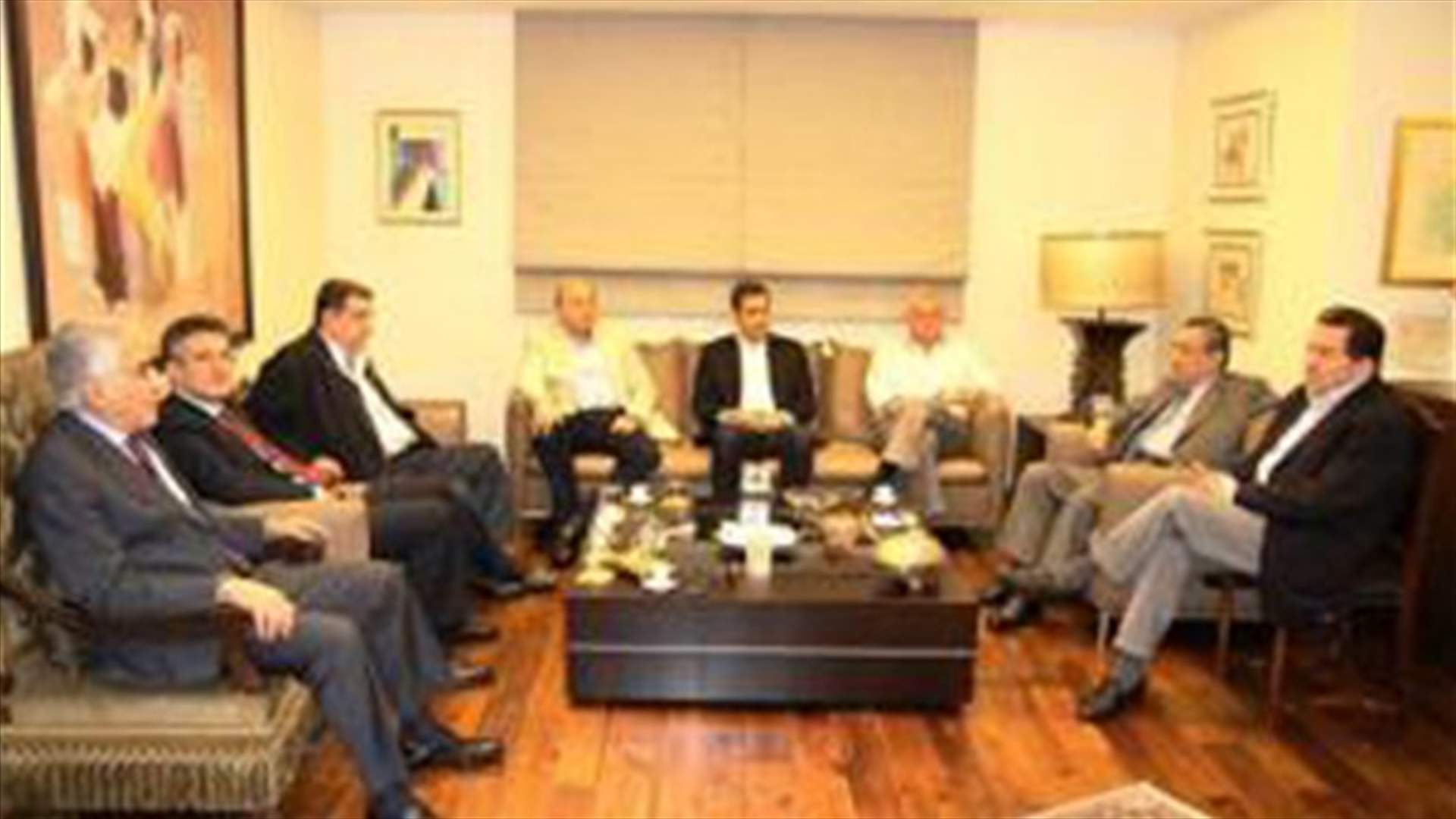 Independent Christian figures meet at MP Harb's residence