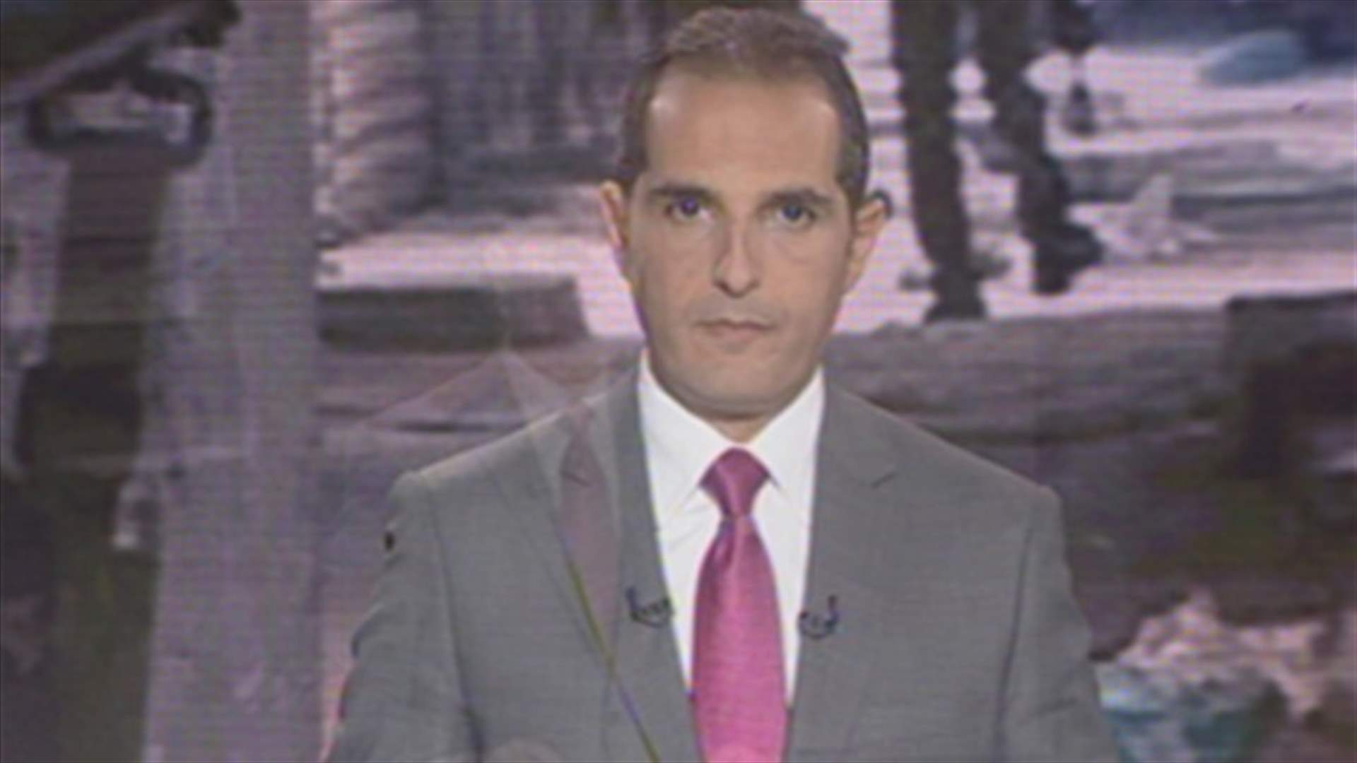 مقدمة النشرة المسائية 20-05-2013