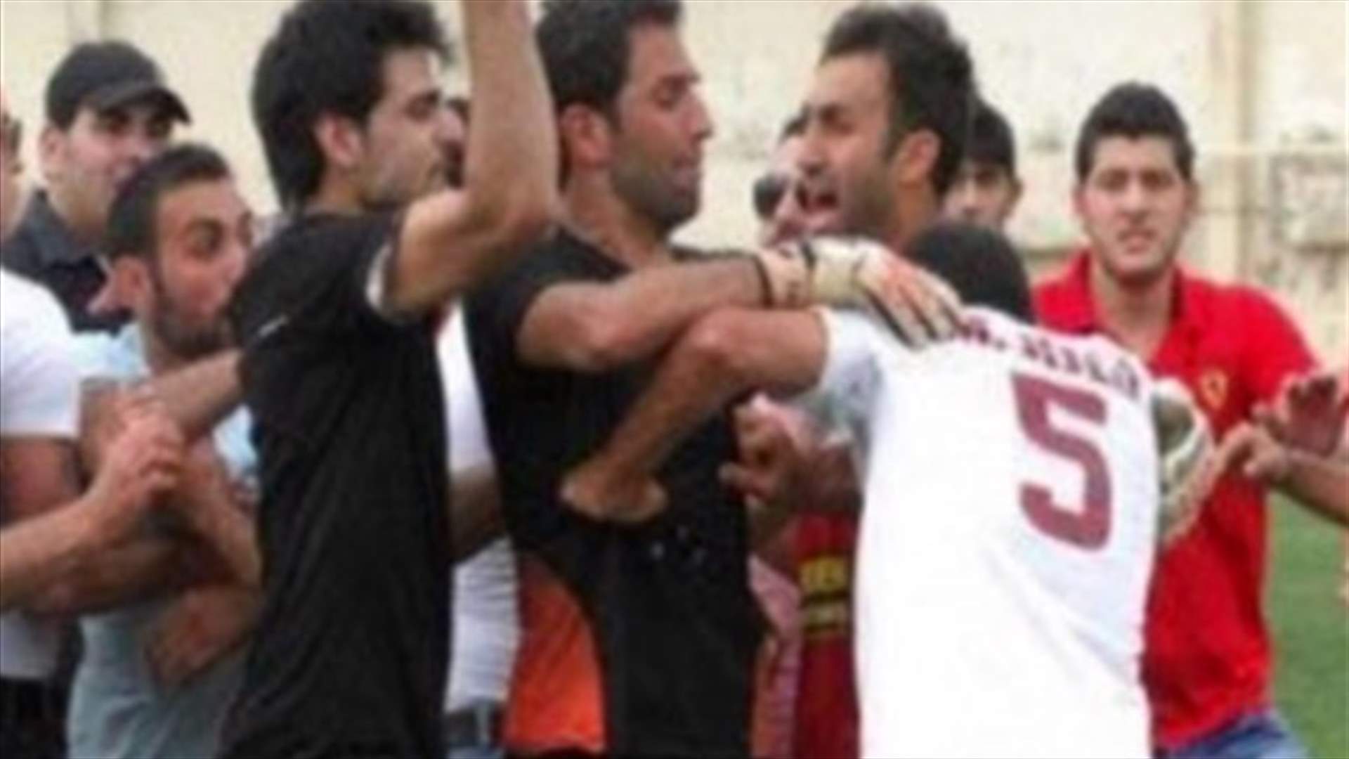 للأسف... هكذا انتهى موسم كرة القدم 